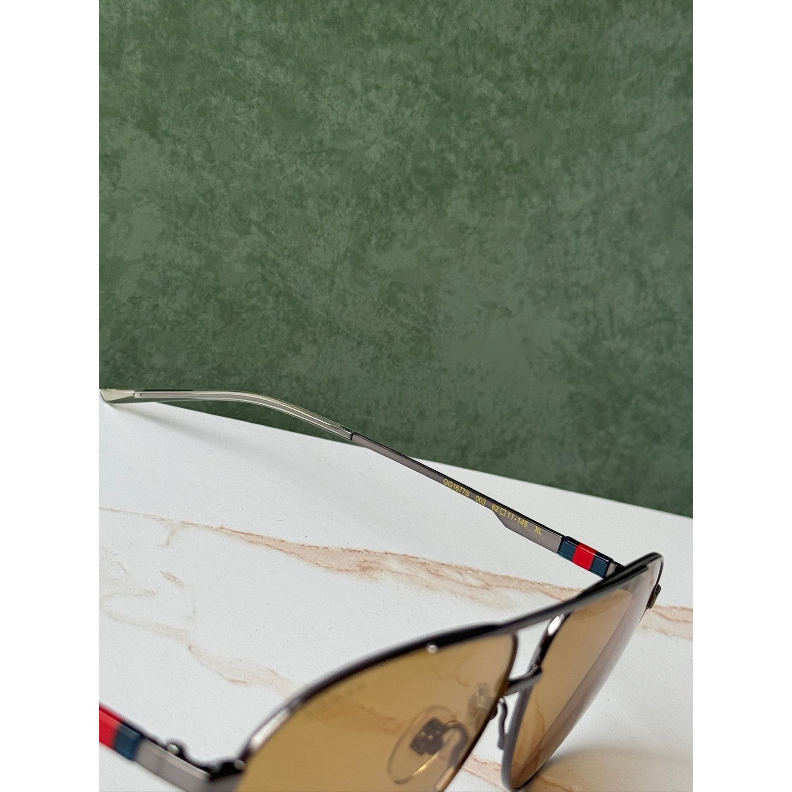 Gucci NEW Gucci GG1677S Silver Yellow Tint Lens Aviator Sunglasses Size ONE SIZE - 7 Thumbnail