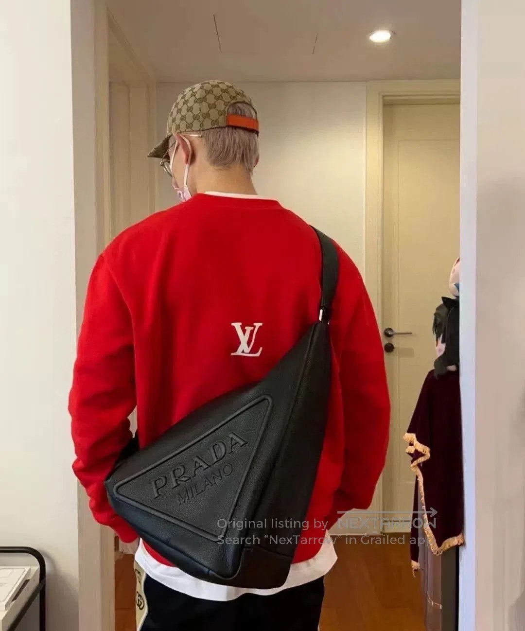 Louis Vuitton Louis Vuitton SS22 Letter Print Crewneck Sweatshirt. Size US XL / EU 56 / 4 - 7 Thumbnail