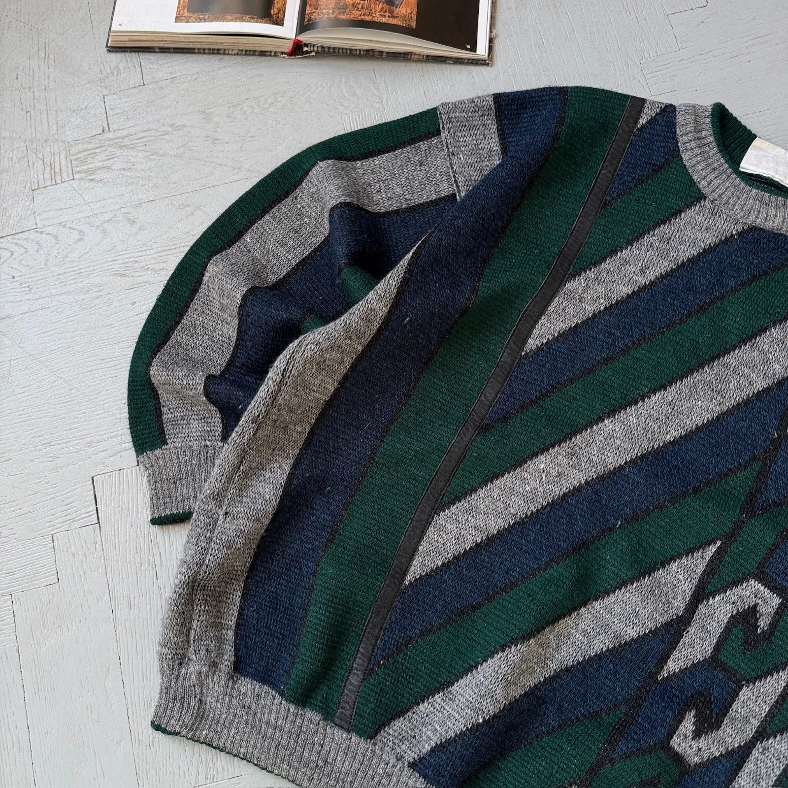 Vintage Vintage Chunky Knit Italian Style Wool Sweater Oversized Size US L / EU 52-54 / 3 - 2 Thumbnail