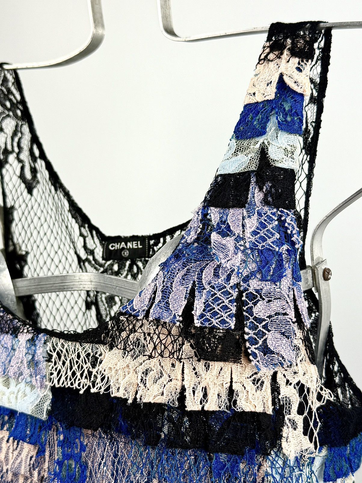 Chanel Chanel - Karl Lagerfeld - SS16 - Seoul - Lace - Patch- Top Size XS / US 0-2 / IT 36-38 - 10 Thumbnail