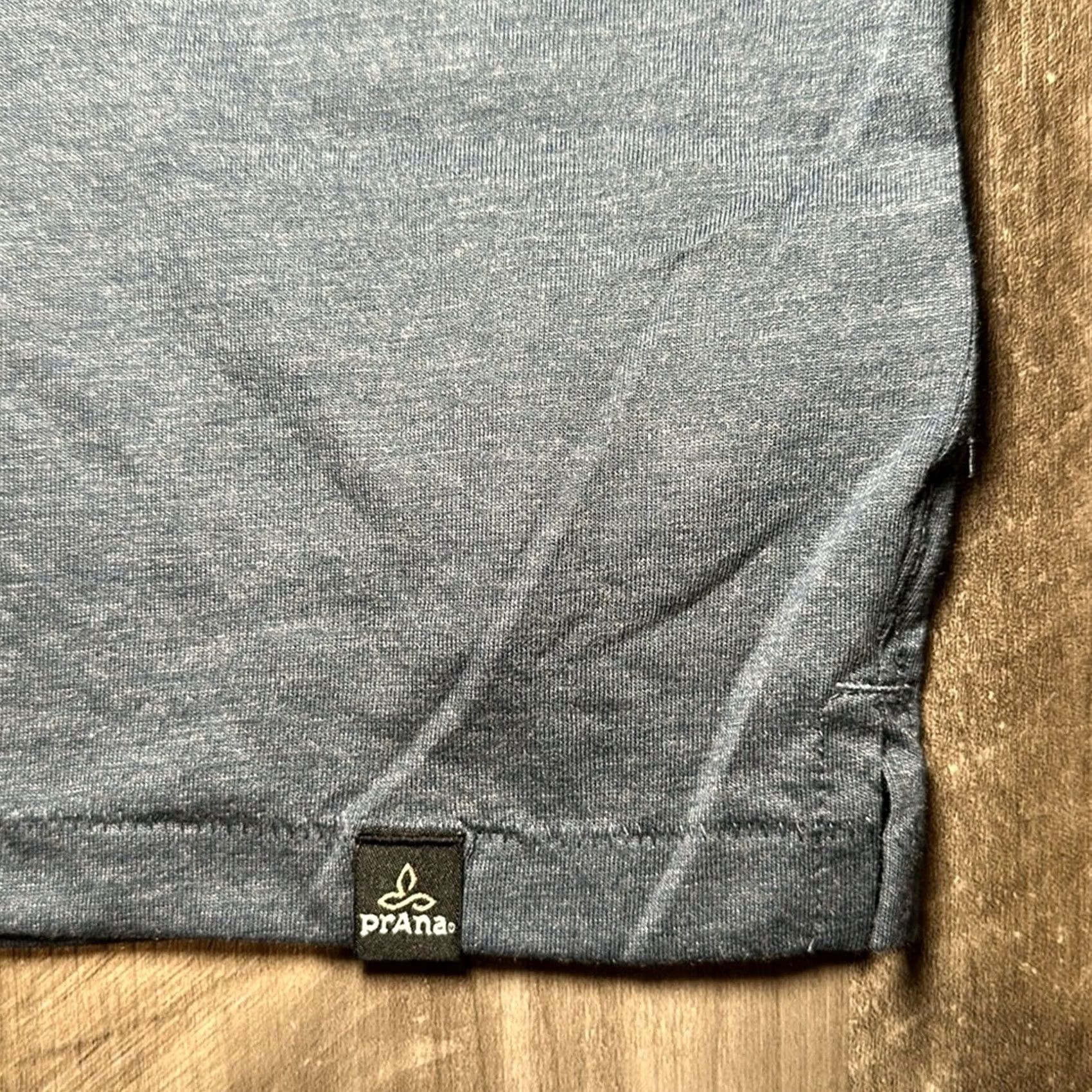 Prana Prana Jersey Pocket Polo Shirt - Small Men Blue Denim Heather NWT Size US S / EU 44-46 / 1 - 5 Thumbnail