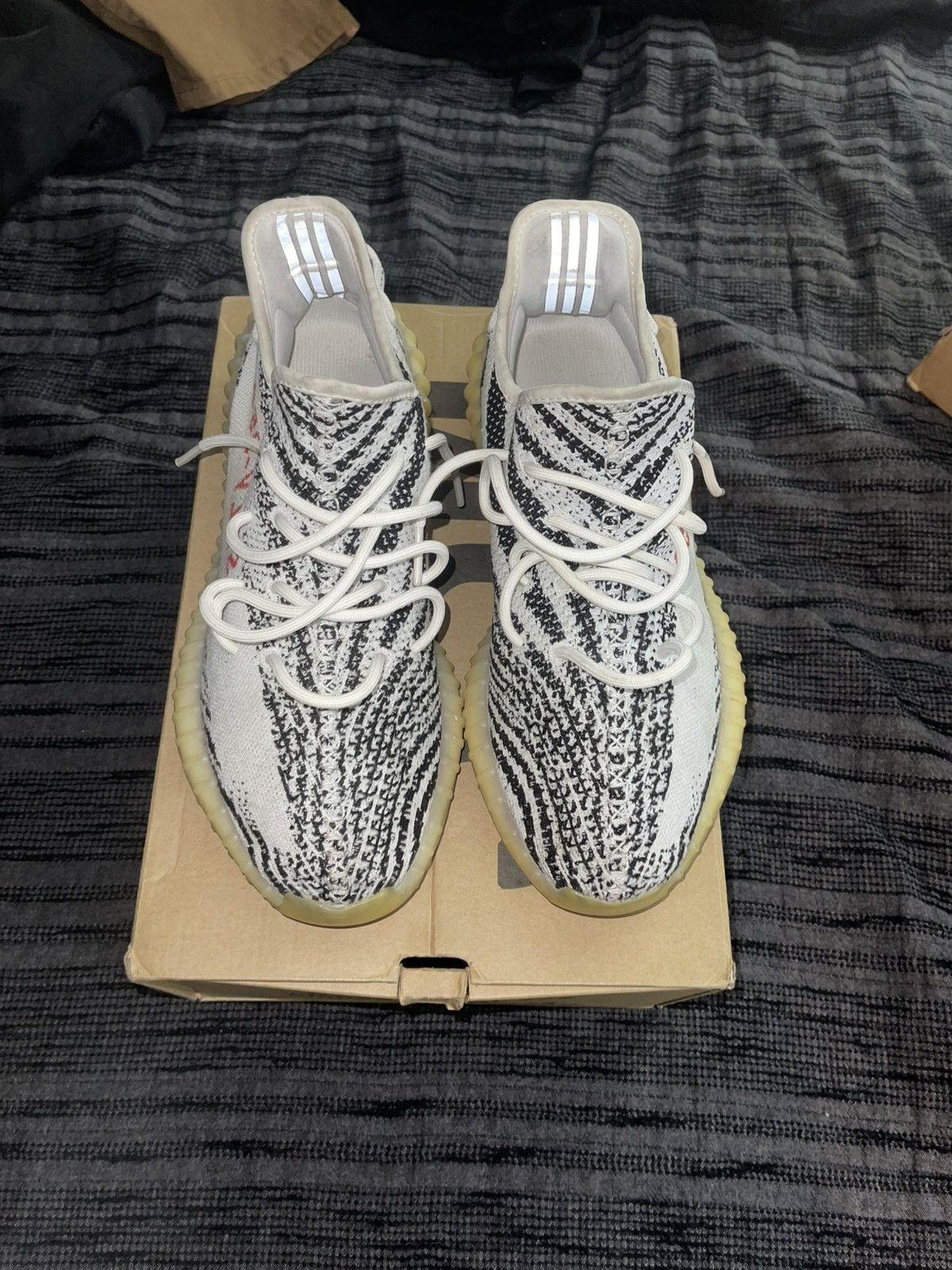 Adidas Yeezy Zeebra V2