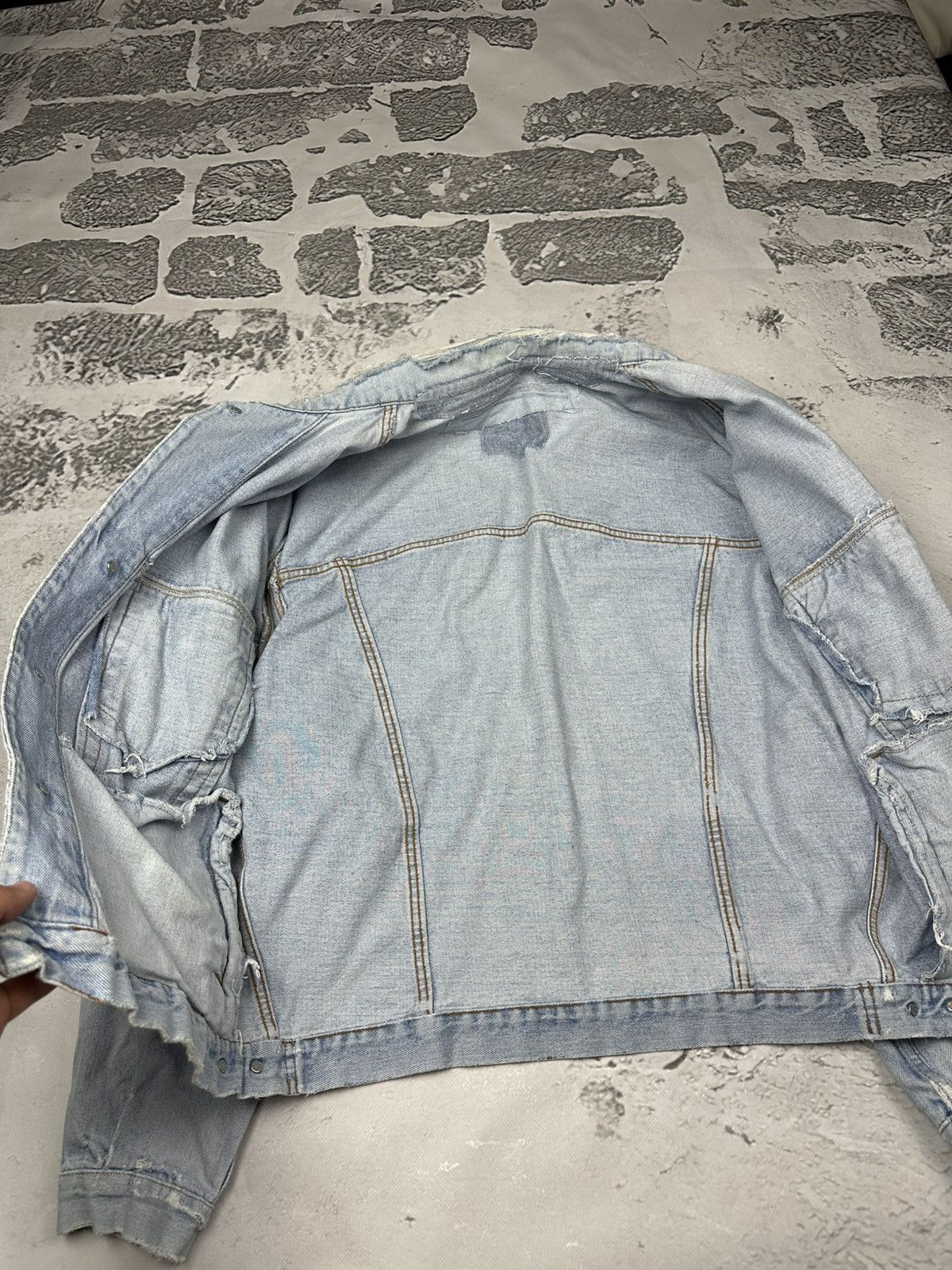 Diesel Diesel Distressed Washed Vintage denim Jacket 80-90s Size US L / EU 52-54 / 3 - 9 Thumbnail