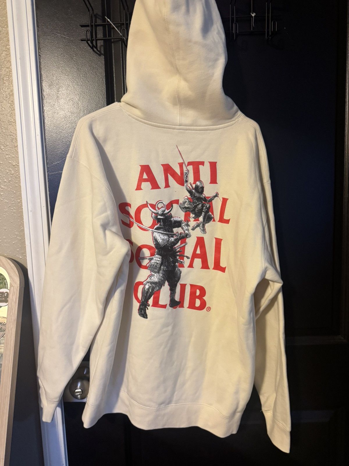 Anti Social Social Club Anti social social club x Assasin creed white hoodie size L Size US L / EU 52-54 / 3 - 1 Thumbnail