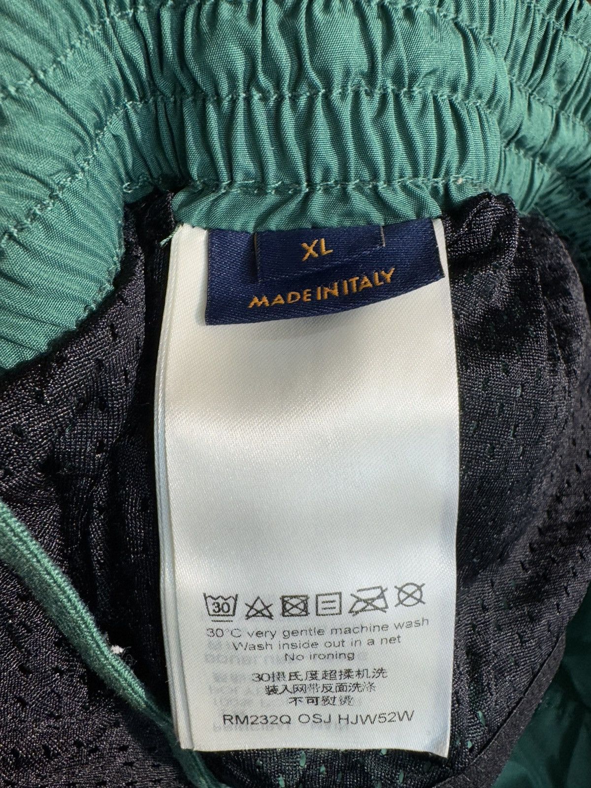 Louis Vuitton Louis Vuitton green Monogram Swimtrunks Size US 40 / EU 56 - 7 Thumbnail