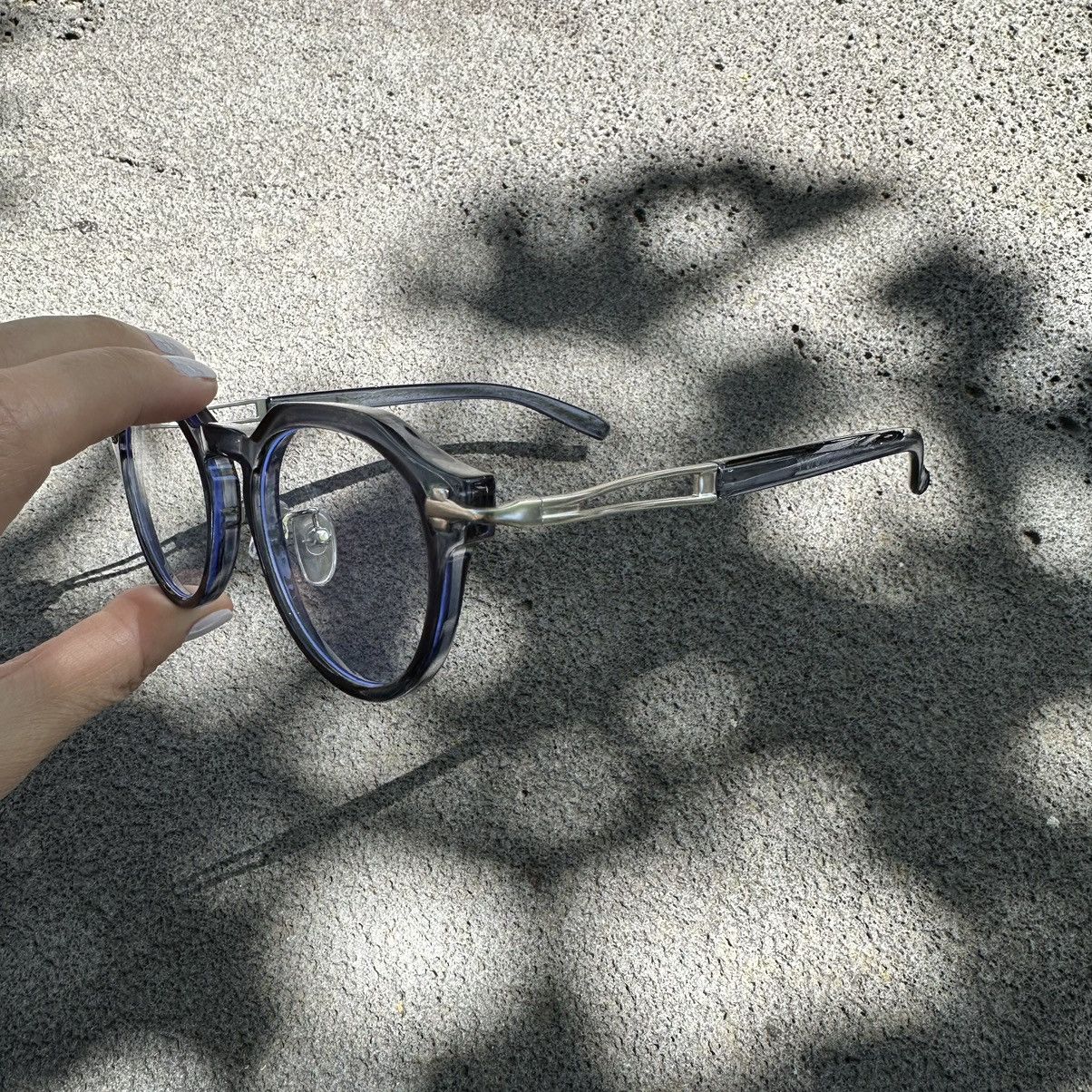 Other GLASSES FRAME BRAND NEW CLASSIC RETRO VINTAGE KZ1042-02 Size ONE SIZE - 2 Thumbnail