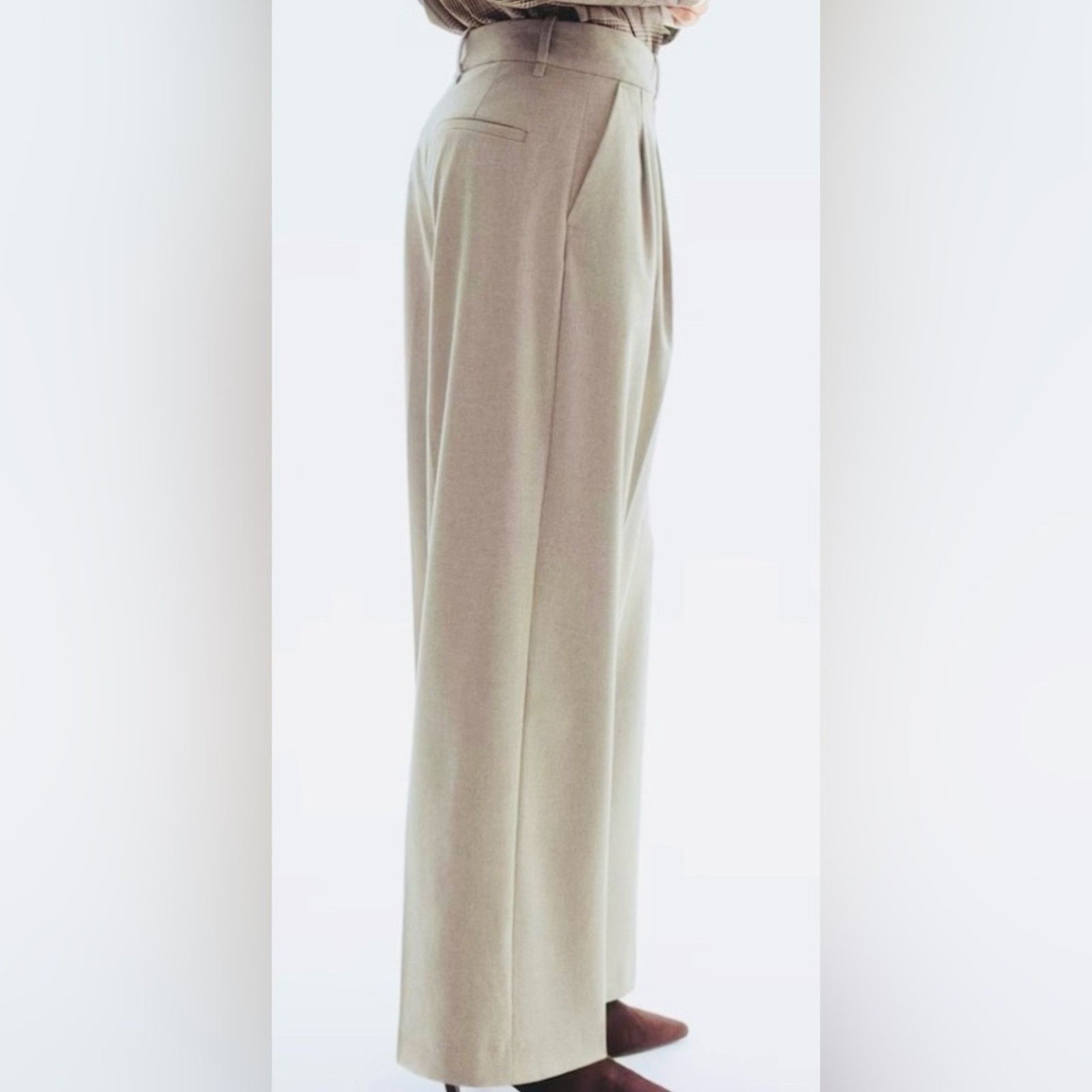 H&M H&M cream colored Linen Blend Wide Leg Trouser pants, sz 14 Size 36" / US 14 / IT 50 - 2 Thumbnail