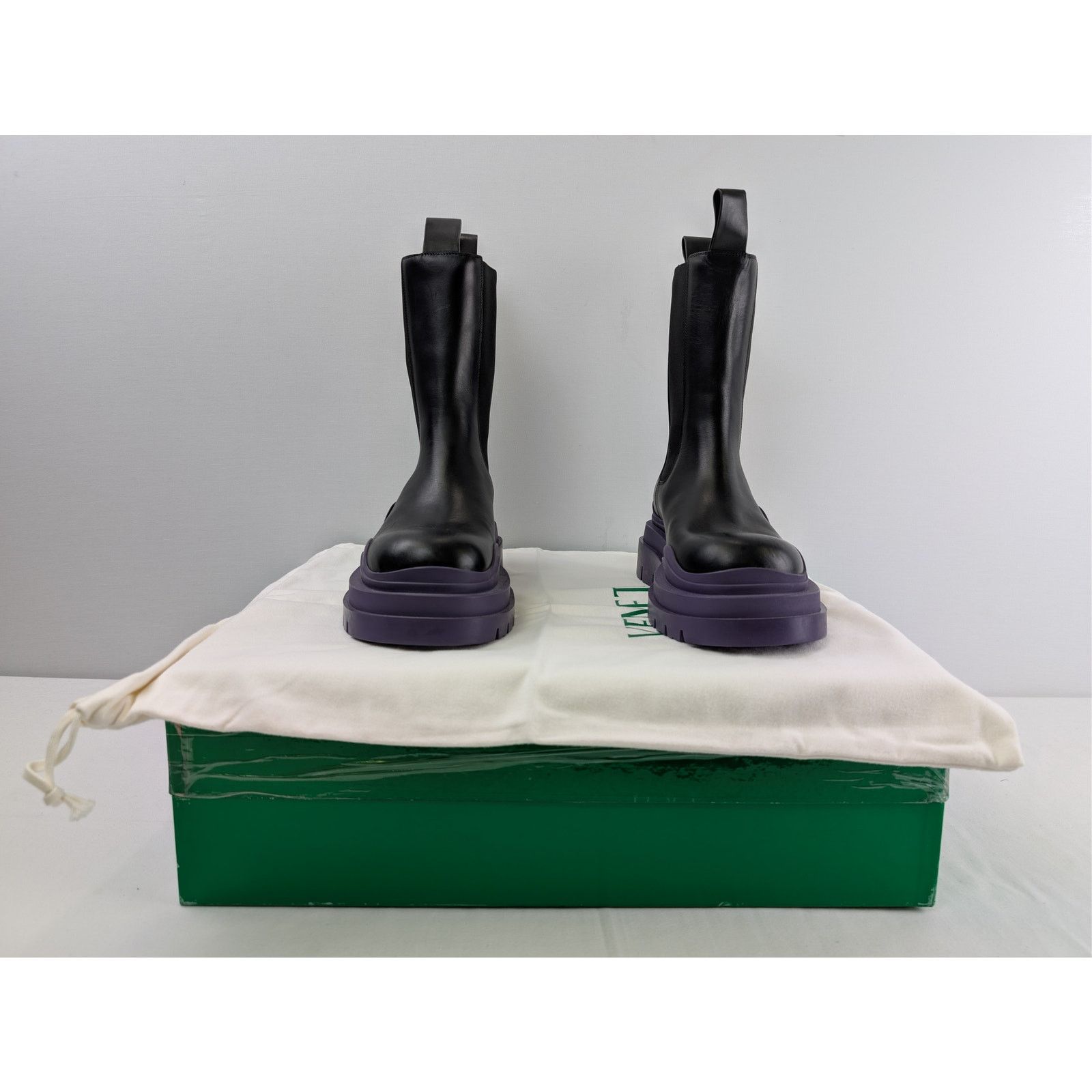 Bottega Veneta o1rshd1 Military Calf Tire Boots in Black/Purple Size US 8 / EU 41 - 17 Thumbnail