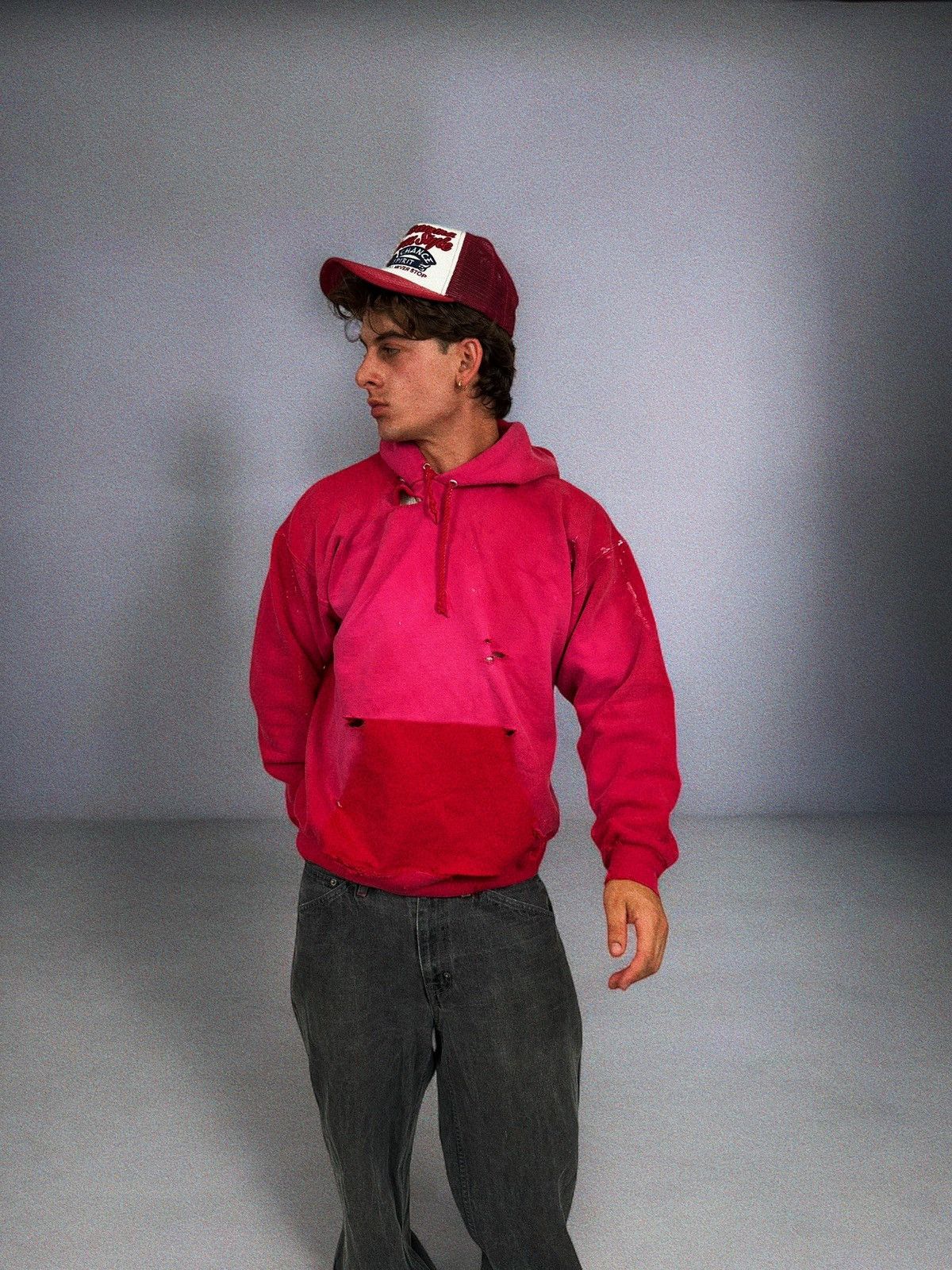 Vintage Vintage Perfectly Thrashed and faded Hoodie Size US L / EU 52-54 / 3 - 7 Thumbnail