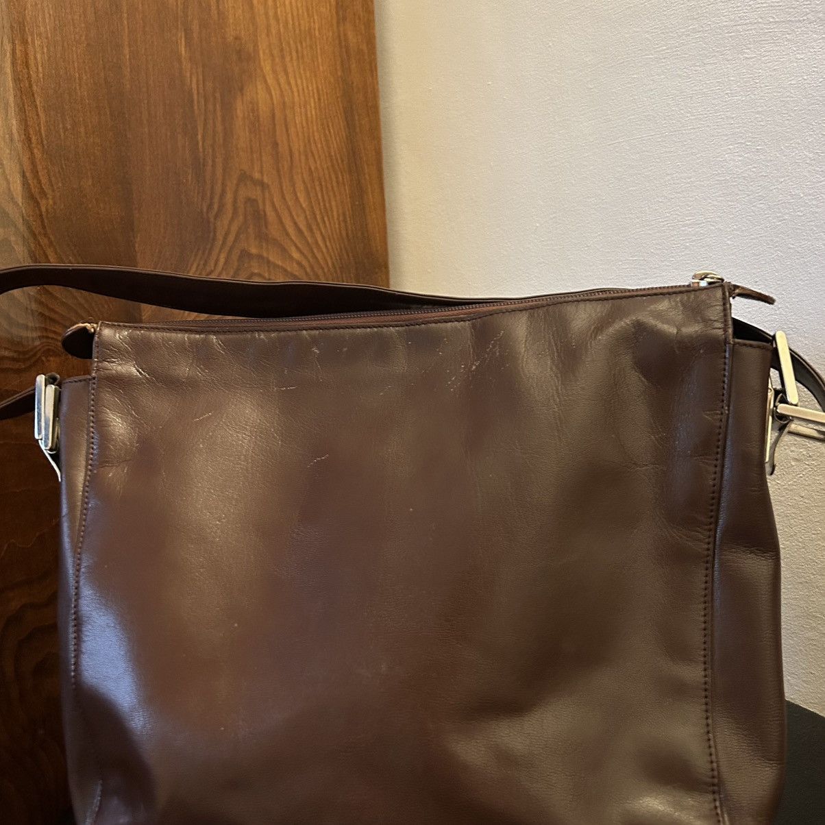 Moschino 90s Moschino leather brown messenger bag Size ONE SIZE - 5 Thumbnail