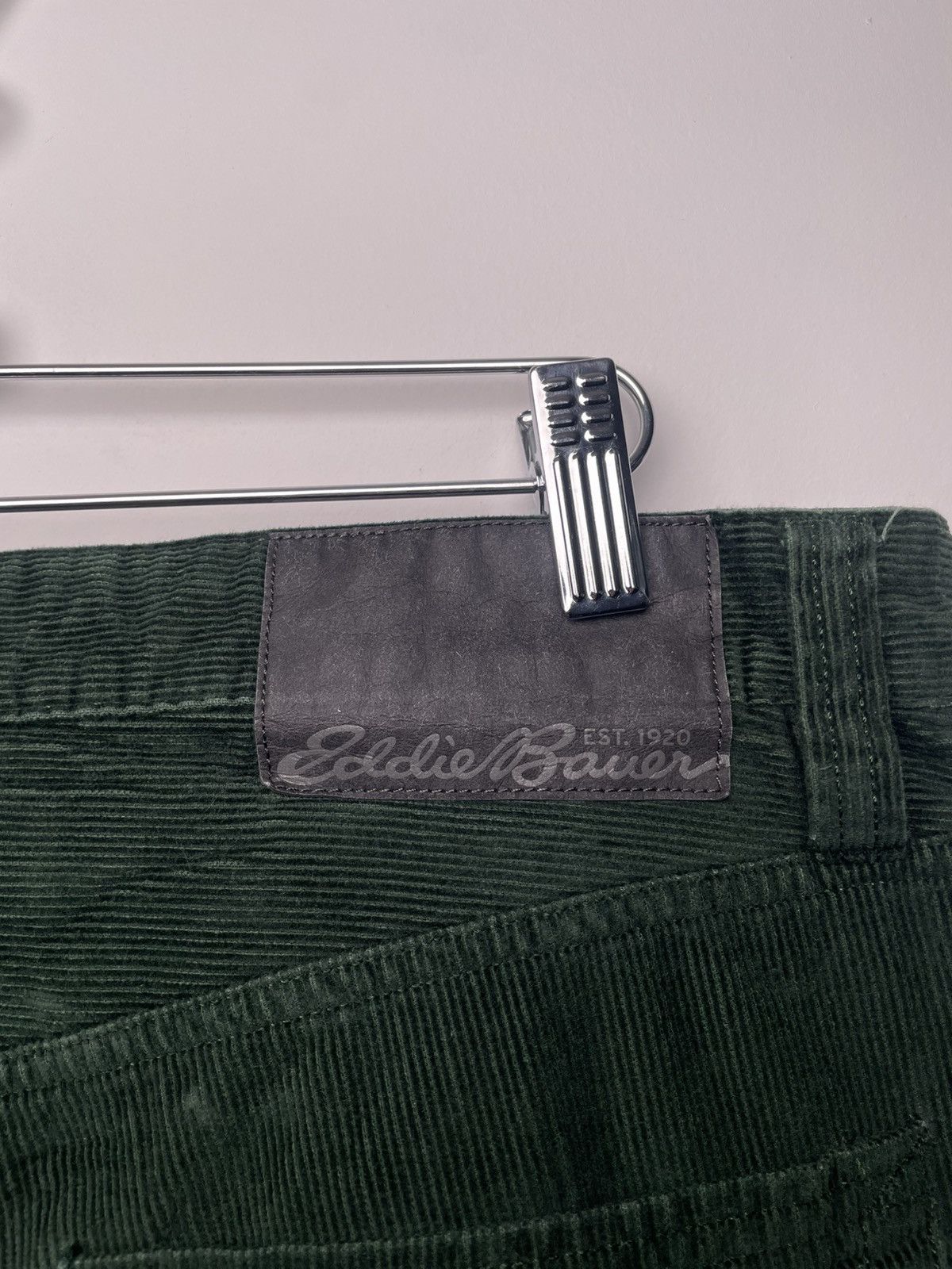 Eddie Bauer Forest Green Thick Corduroy Eddie Bauer Pants 32"x32" Size US 32 / EU 48 - 5 Thumbnail