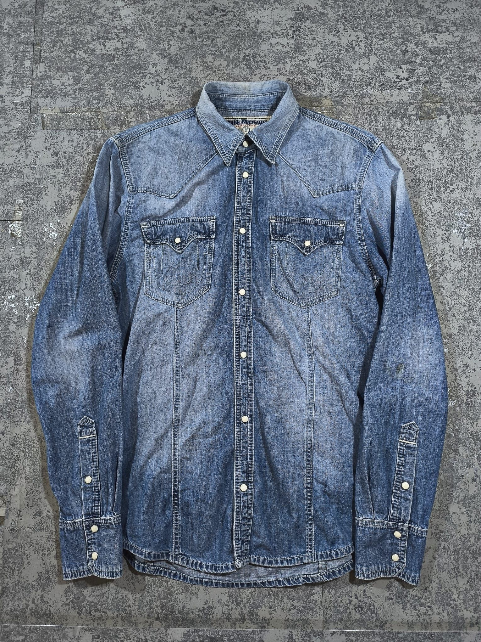 True Religion True Religion Denim Shirt Western Pearl Snap Button Size US XL / EU 56 / 4 - 1 Thumbnail