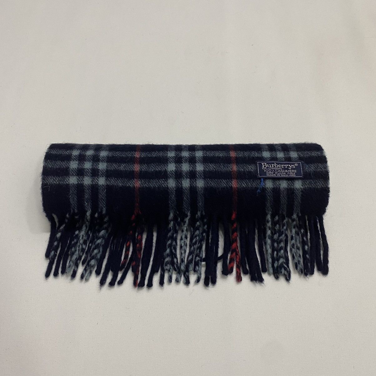 Burberry BURBERRYS SCARF MUFFLER BUR022 Size ONE SIZE - 8 Thumbnail