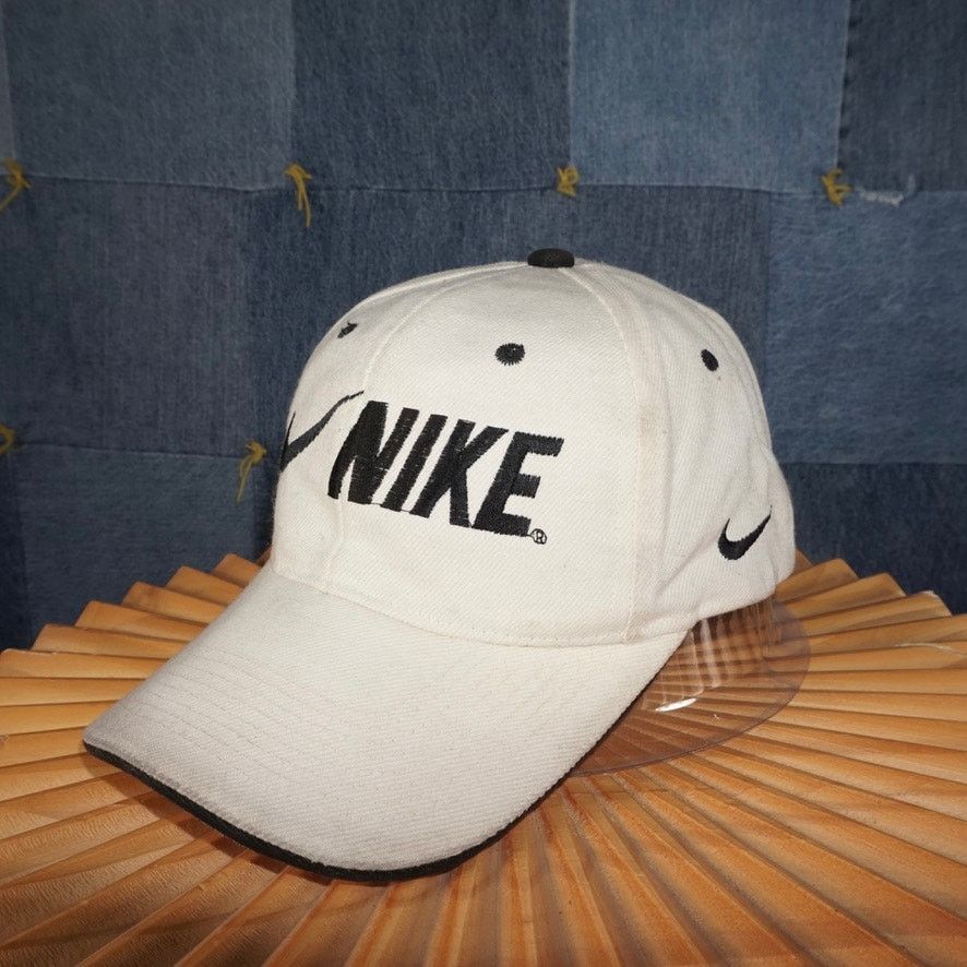 Nike OSFA - Vintage Y2K Nike swoosh embroider 1990s essential hat Size ONE SIZE - 1 Thumbnail