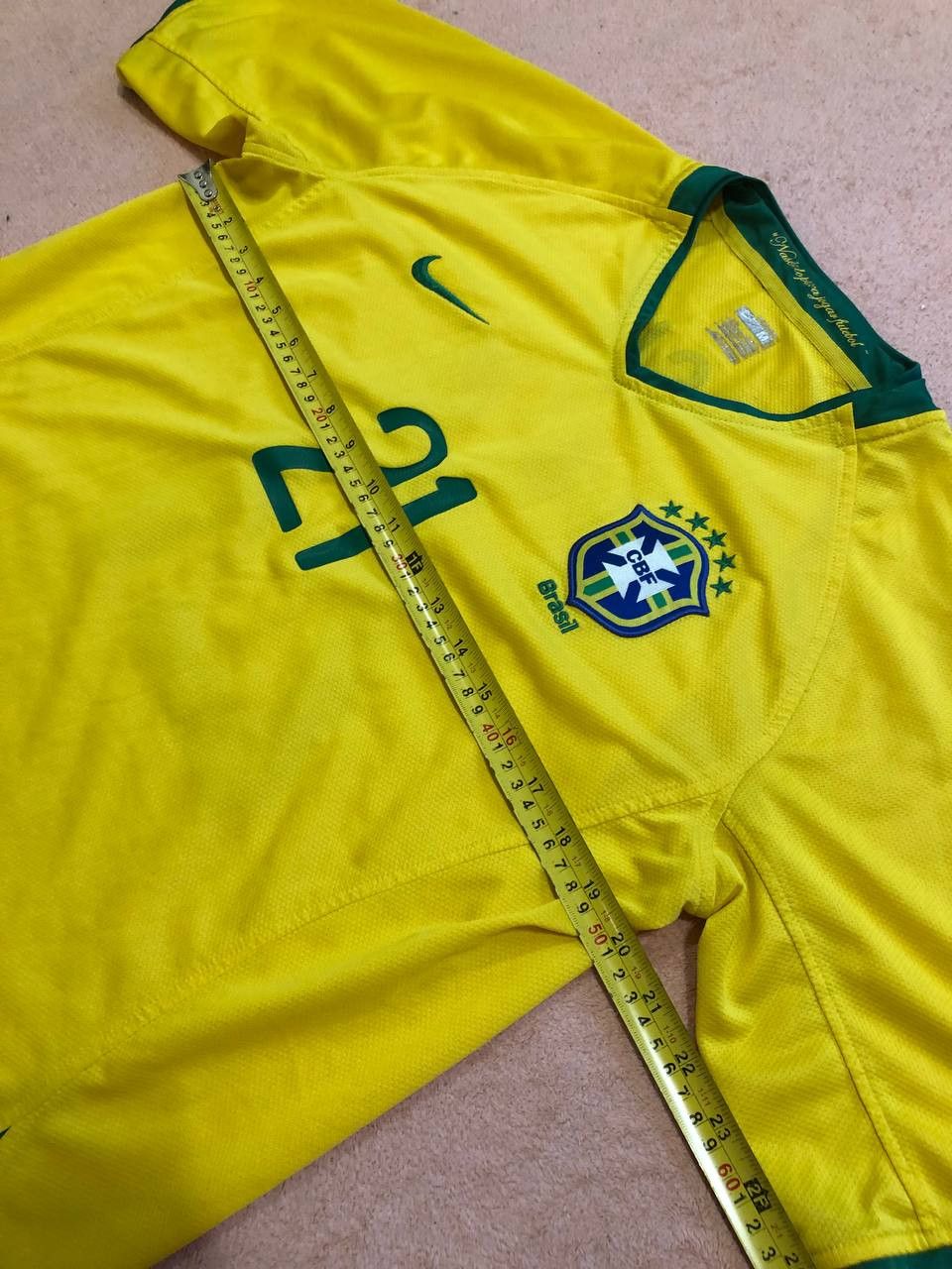 Nike yellow Jerseys Vintage #21 ASH T-Shirt Y2K football brasil Size US M / EU 48-50 / 2 - 15 Thumbnail