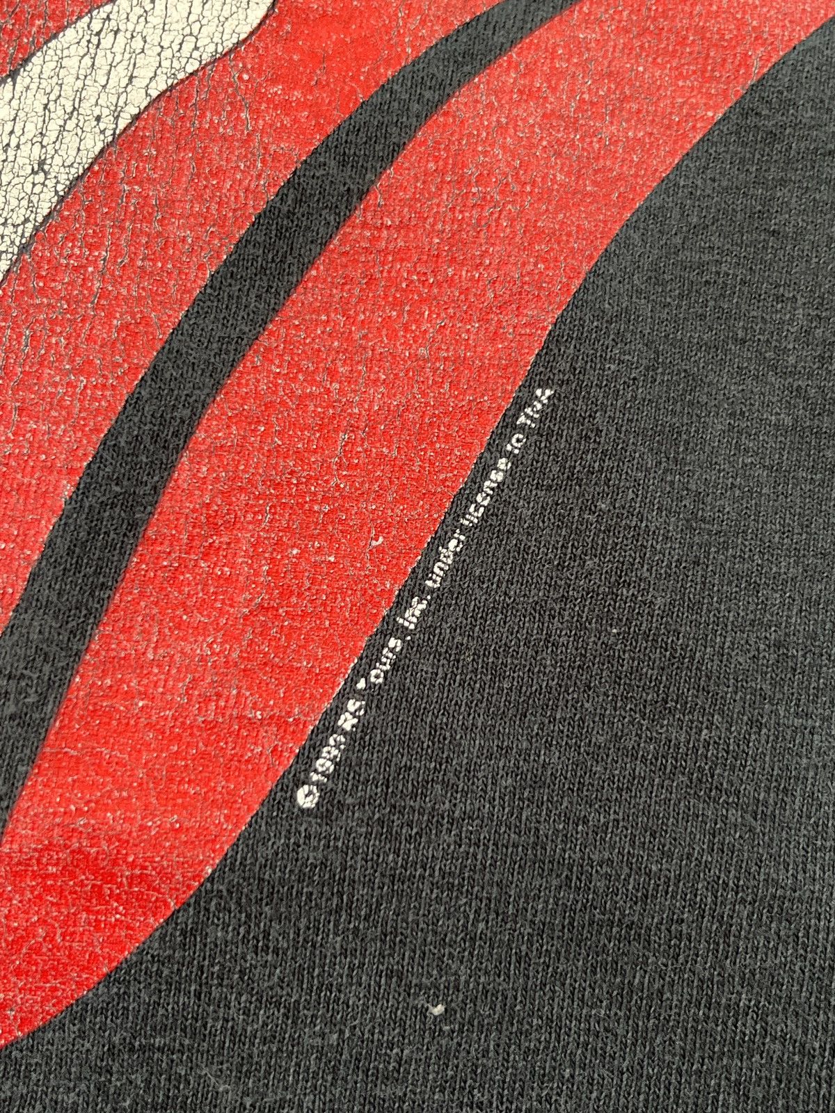 Band Tees Vintage 1993 THE ROLLING STONES Big Tongue Distressed Tee S Size US S / EU 44-46 / 1 - 7 Thumbnail