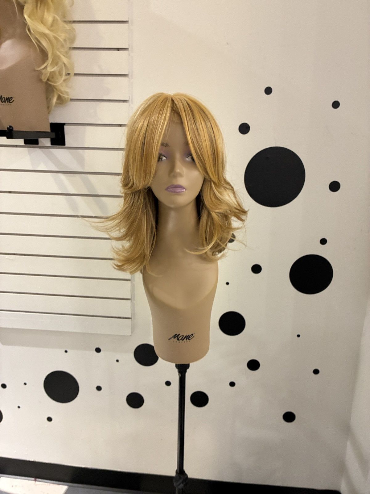 Other Tess wigs Size ONE SIZE - 3 Thumbnail
