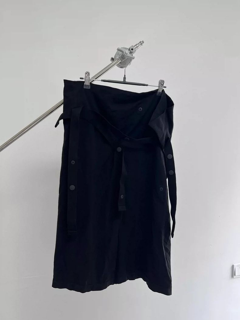 Issey Miyake issey miyake size os Paper Texture Buckle Skirt 2504-Nexta Size 26" / US 2 / IT 38 - 2 Thumbnail