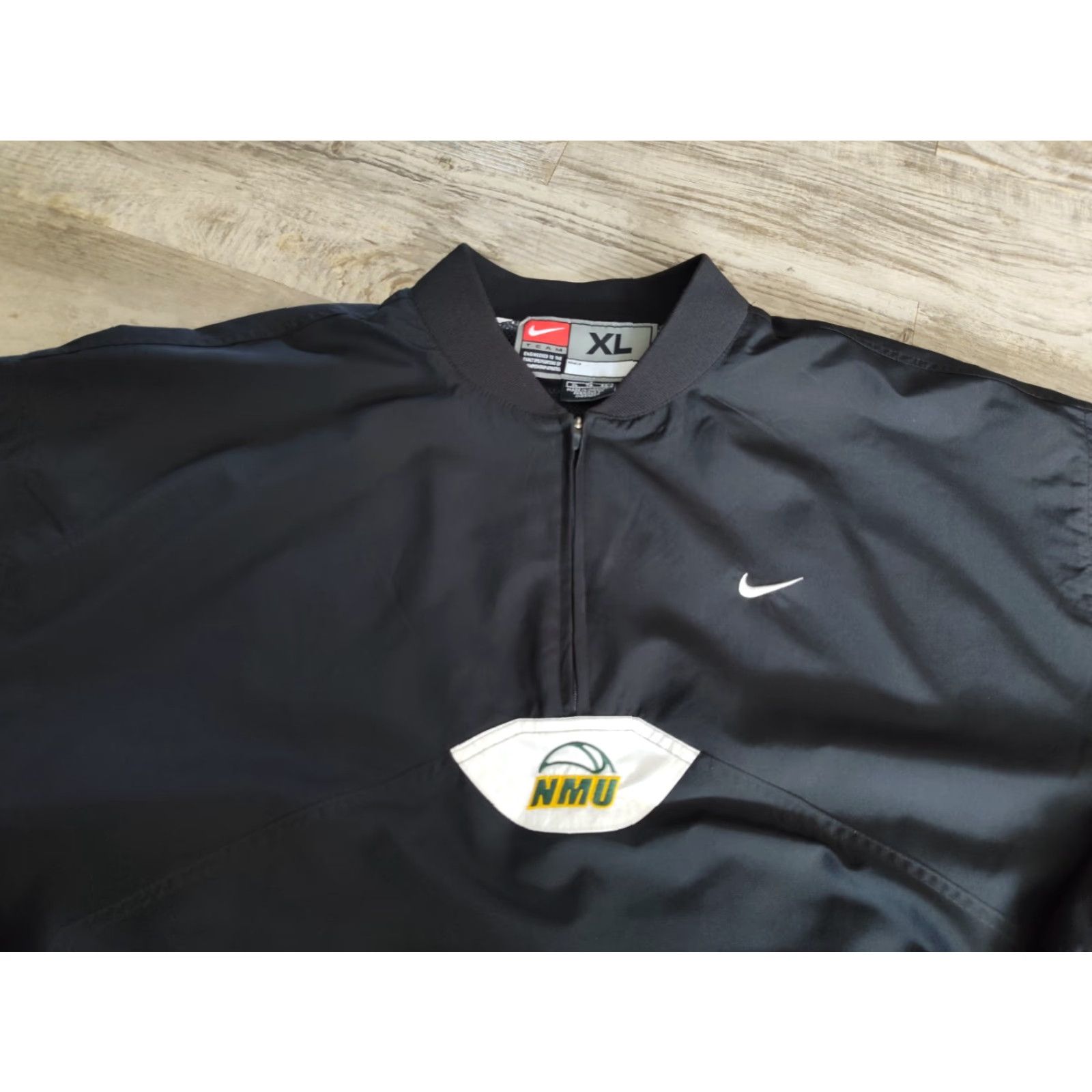 Nike VINTAGE Nike Team NMU Wildcats Black 1/4 Zip Pullover Windbreaker Jacket XL Mens Size US XL / EU 56 / 4 - 4 Thumbnail