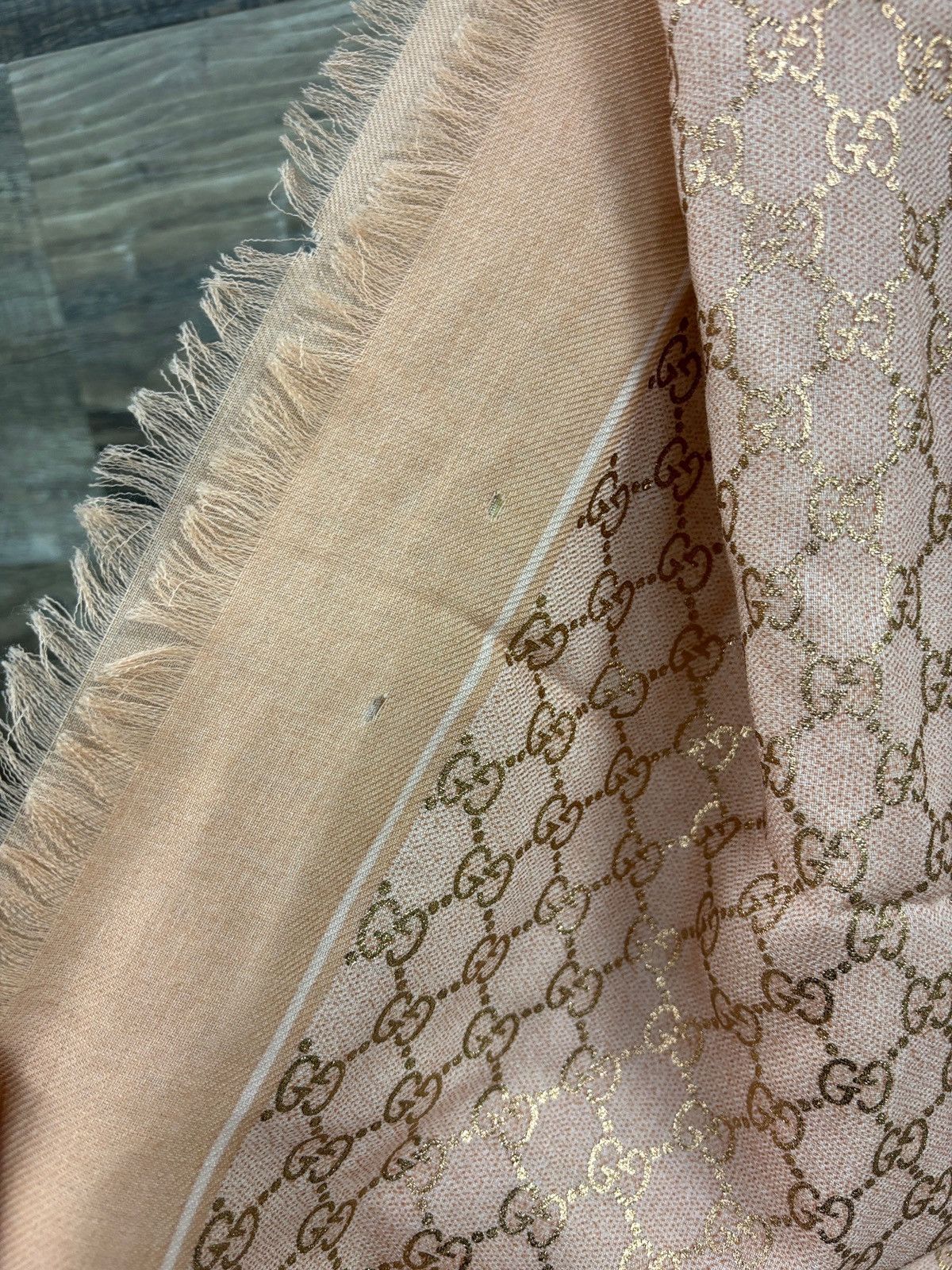 Gucci OS-Gucci giant pink scarf Size ONE SIZE - 4 Thumbnail