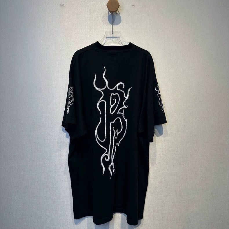 Balenciaga Balenciaga 24 the Year of the Loong limited Sanskrit flame Size US L / EU 52-54 / 3 - 2 Thumbnail