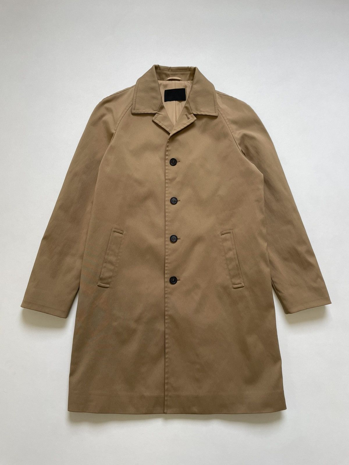 Prada Mid 2000s Tan Nylon Mac Jacket Size US L / EU 52-54 / 3 - 18 Thumbnail