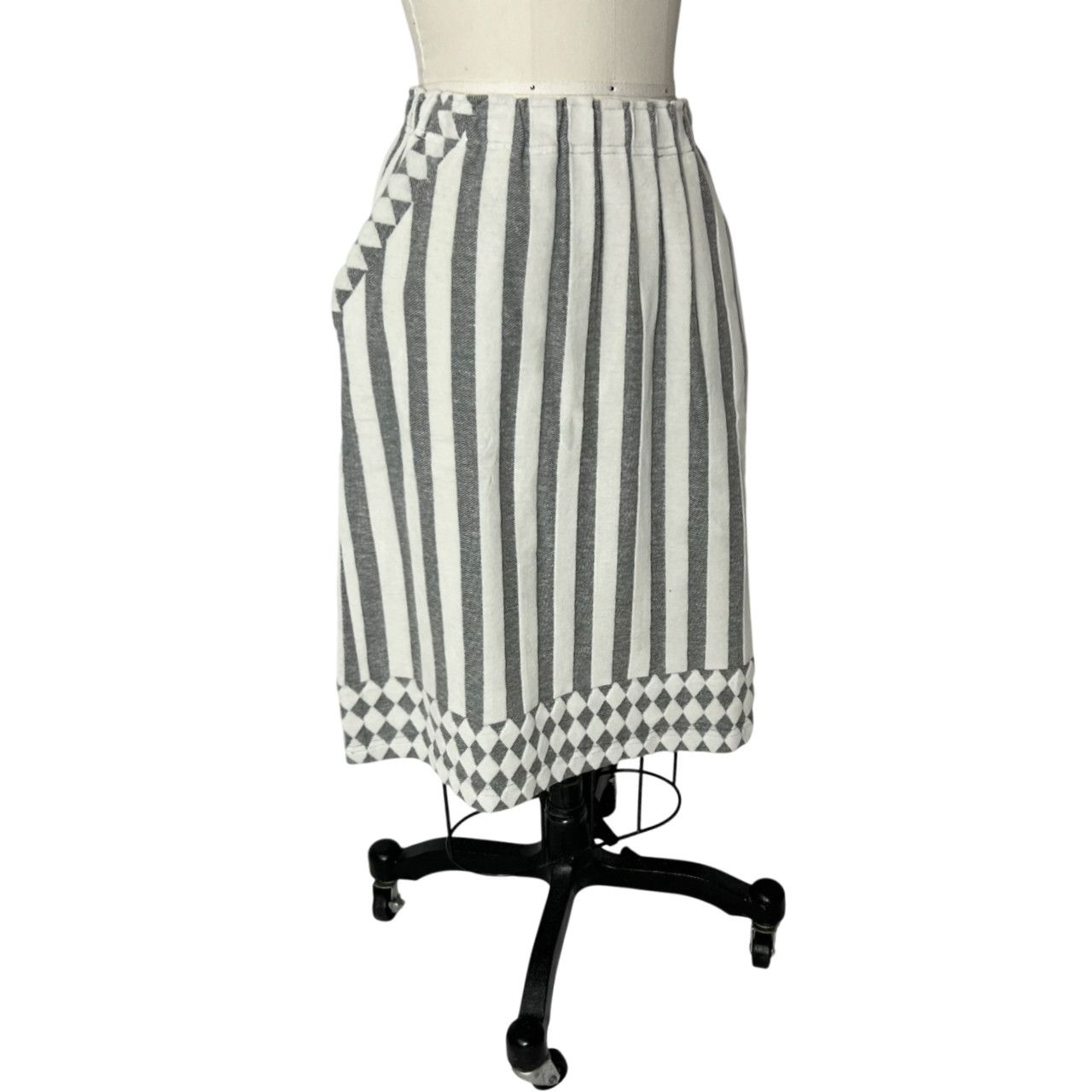 Issey Miyake issey miyake striped midi skirt Size 26" / US 2 / IT 38 - 5 Thumbnail