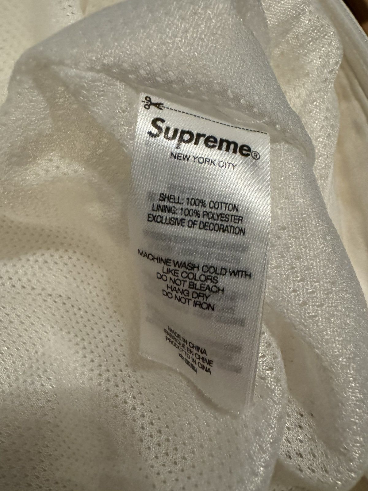 Supreme × Umbro Supreme x umbro white track jacket Size US L / EU 52-54 / 3 - 6 Thumbnail