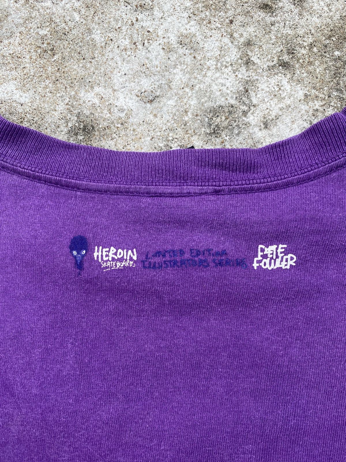 Santa Cruz Skateboards Vintage Heroin Skateboard X Pete Fowler Tshirt Size US M / EU 48-50 / 2 - 2 Thumbnail