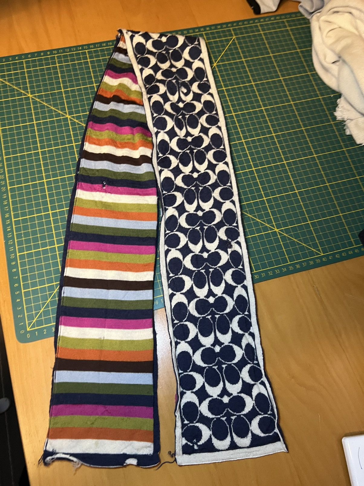 Coach Vintage thrashed multi colour striped monogram wool scarf Size ONE SIZE - 12 Thumbnail