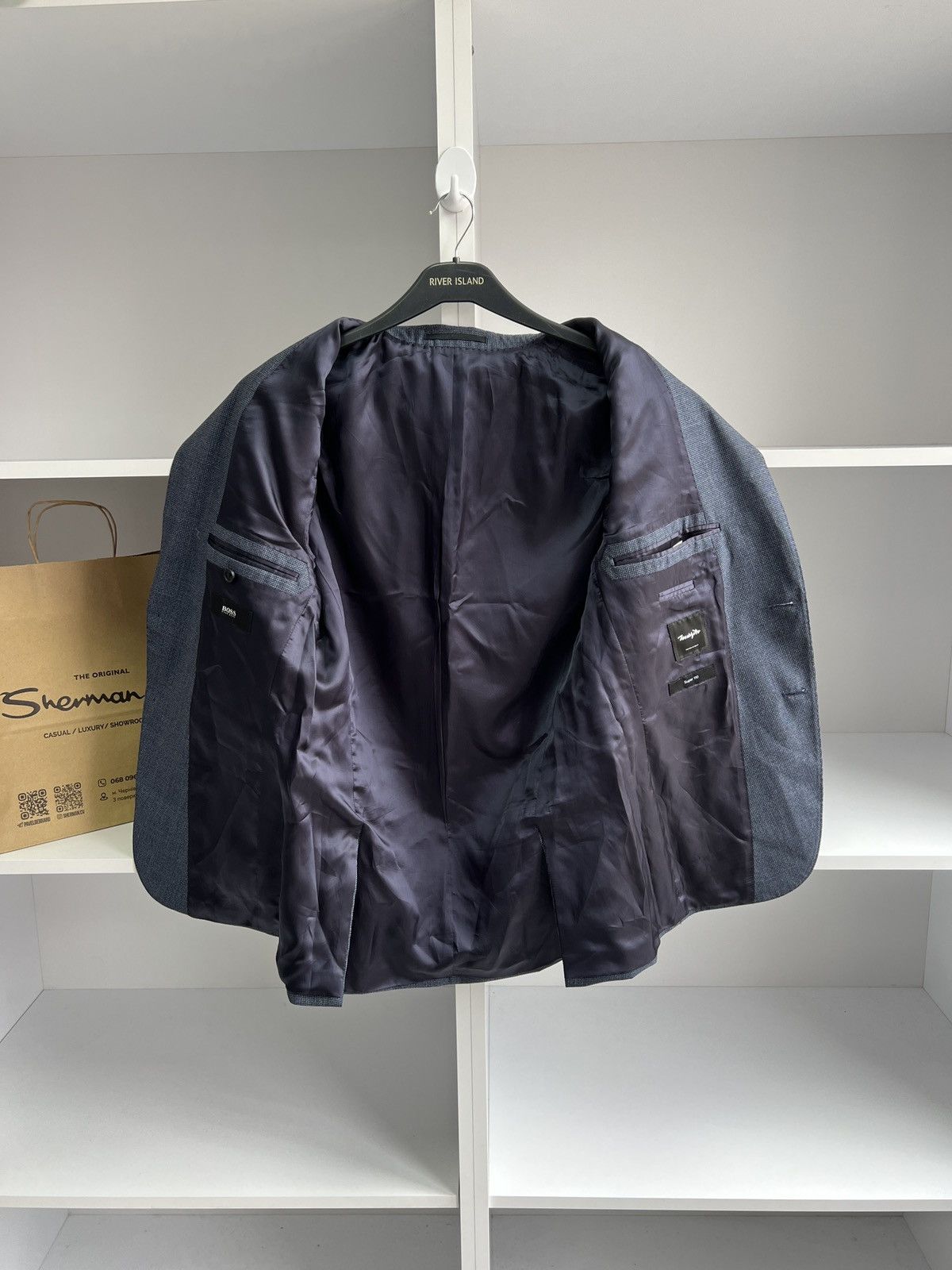 Designer × Hugo Boss × Vintage Vintage Hugo Boss Luxury Old Money Style Suit Size 48S - 9 Thumbnail