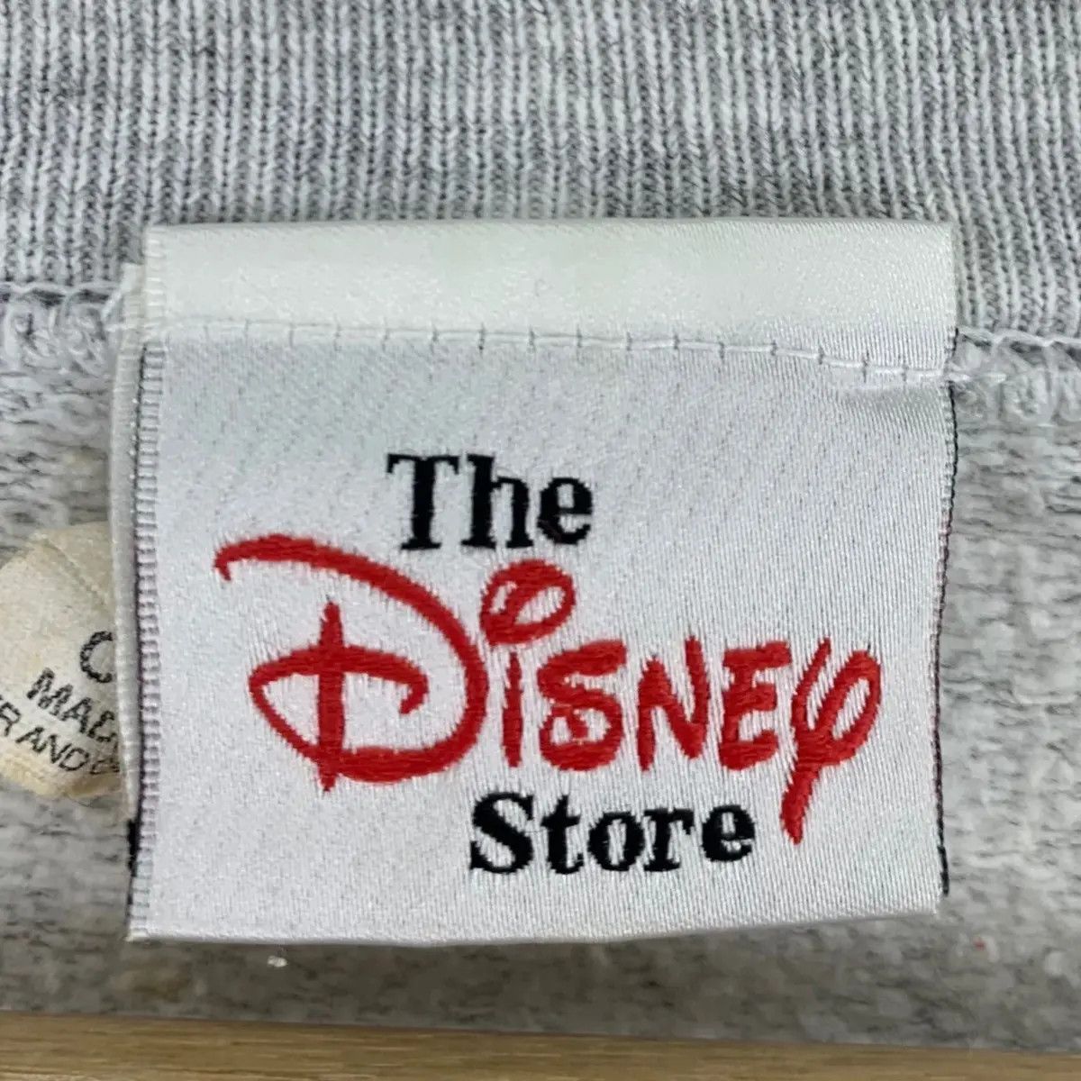 Disney Vintage POOH Character Print From Winnie The Pooh The Disney Size US L / EU 52-54 / 3 - 8 Thumbnail