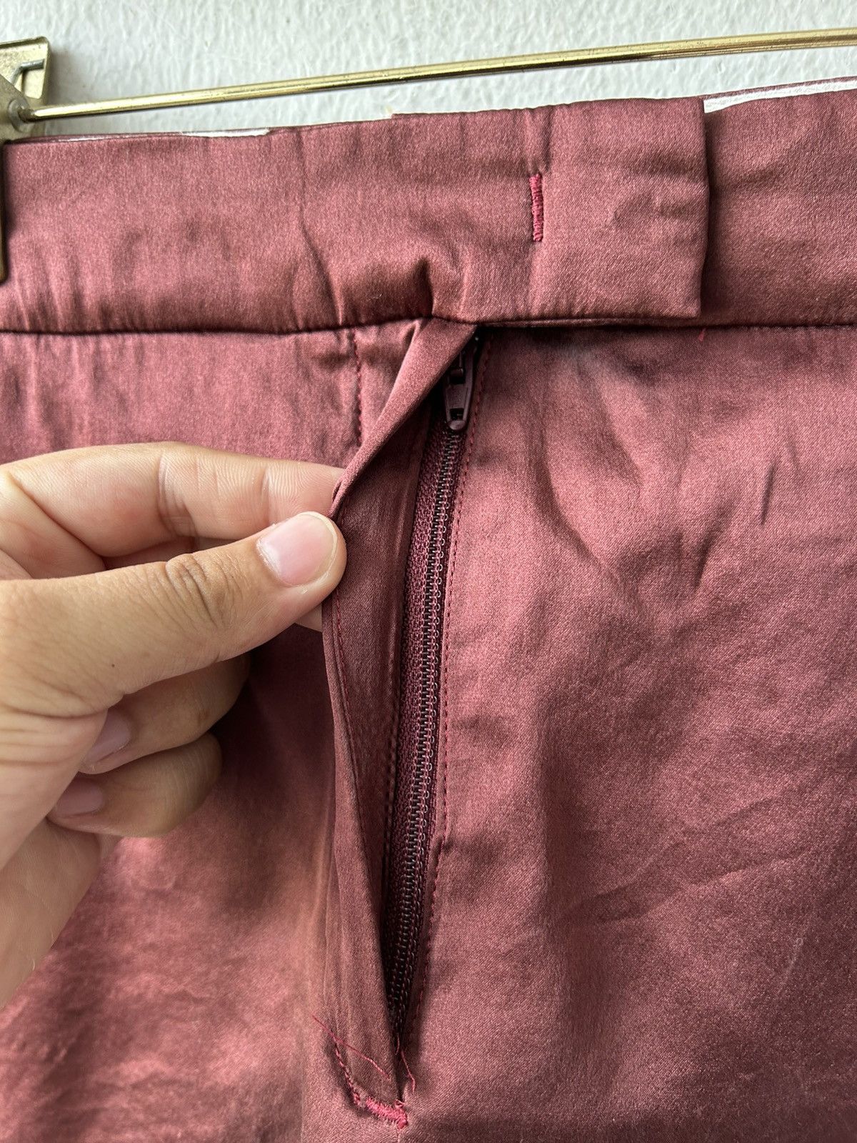 Alexander McQueen Alexander Mqueen Maroon Shorts Pants Size 27" / US 4 / IT 40 - 6 Thumbnail