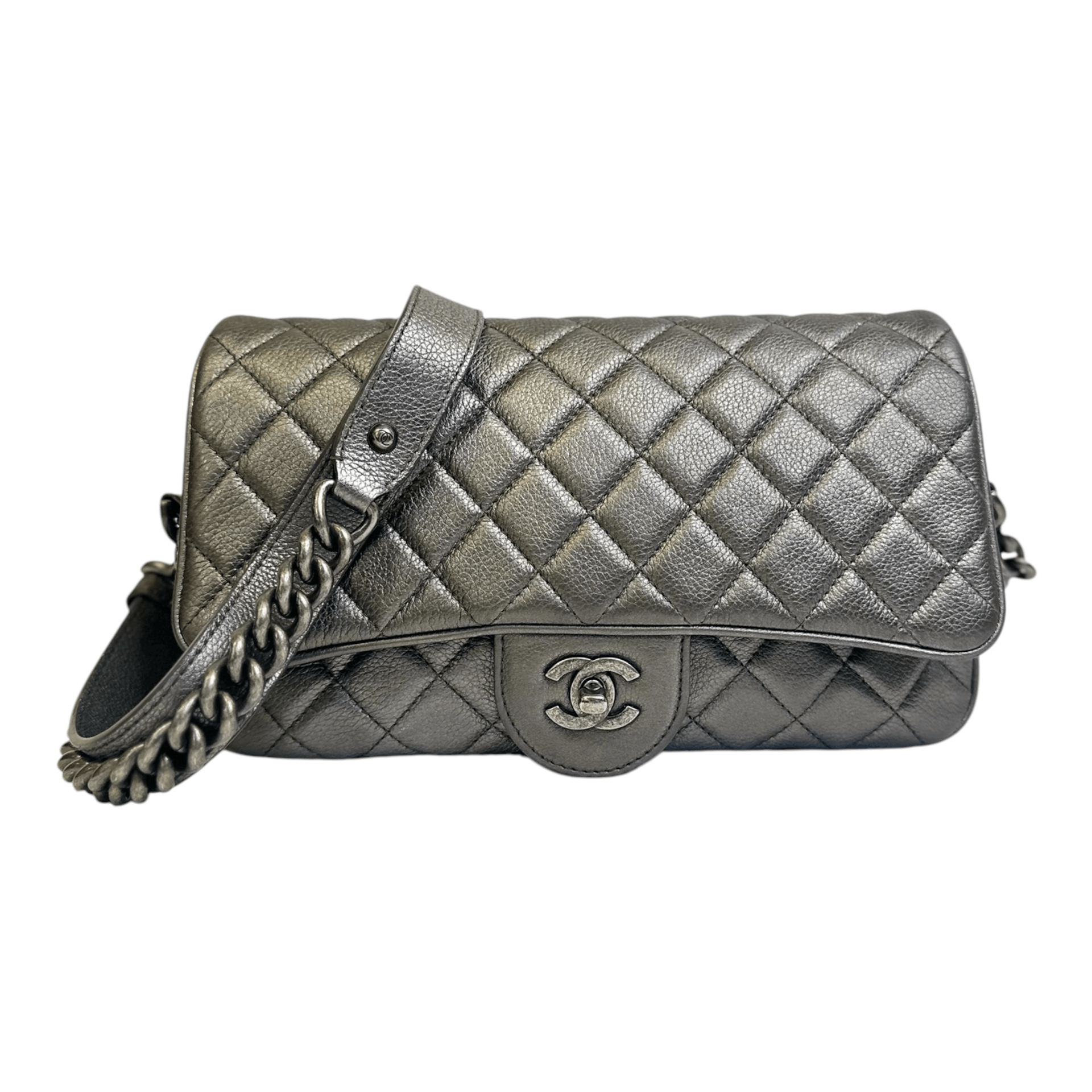 Chanel Chanel Metallic Calfskin Quilted Casual Rock Flap Silver Size ONE SIZE - 1 Thumbnail