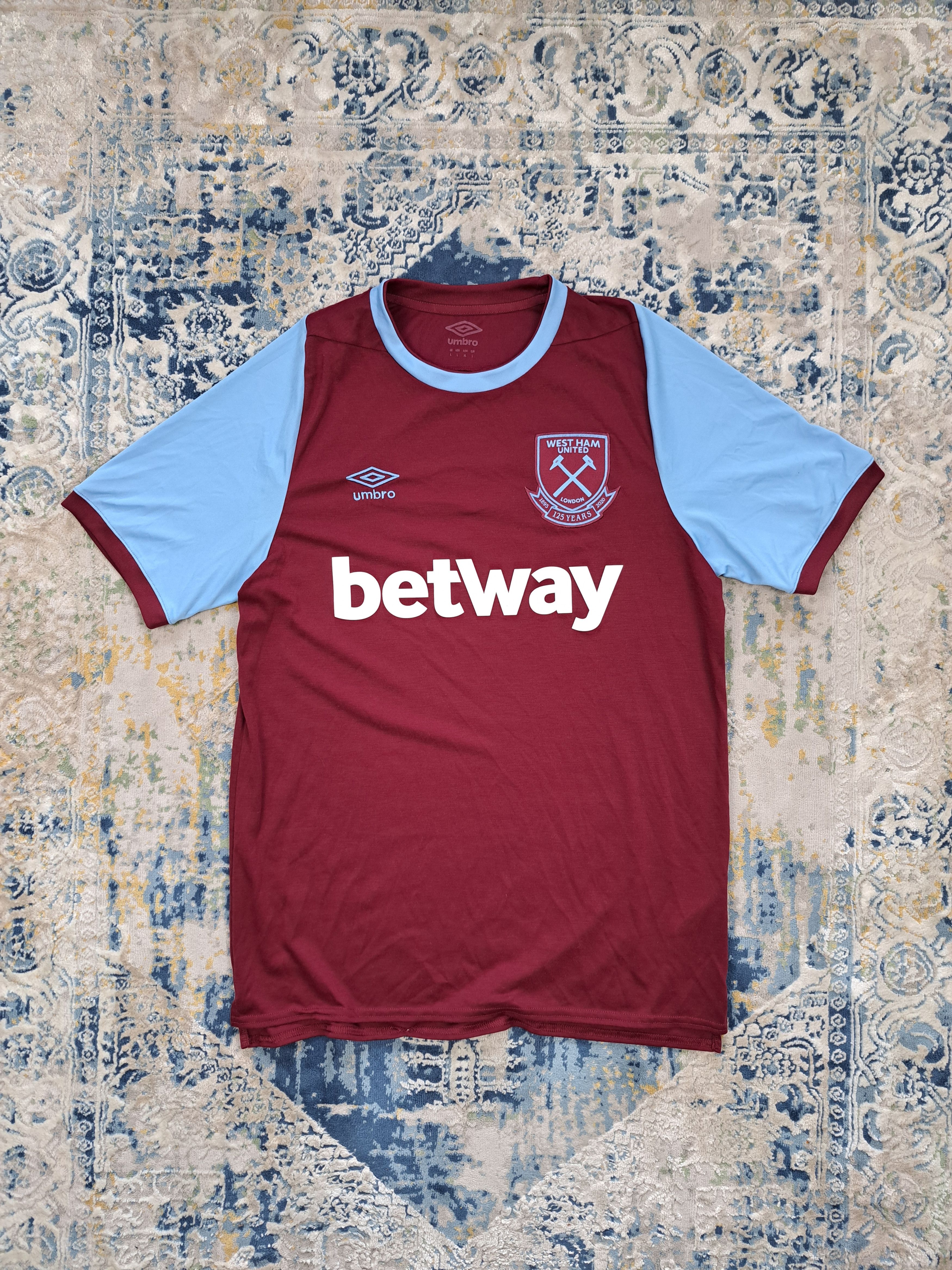 Umbro West Ham 2021 Home Kit Soccer Blokecore y2k Rare Size US M / EU 48-50 / 2 - 1 Thumbnail