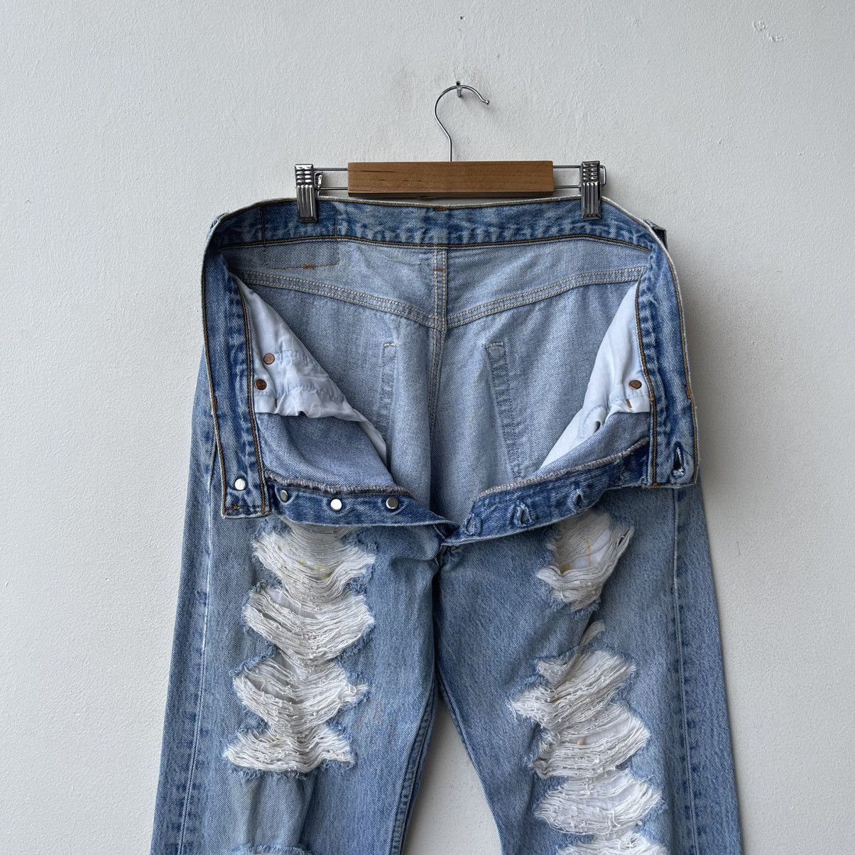 Levi's Vintage 90s Levi's 501XX USA - Thrashed Grunge Look Denim Size US 33 - 13 Thumbnail