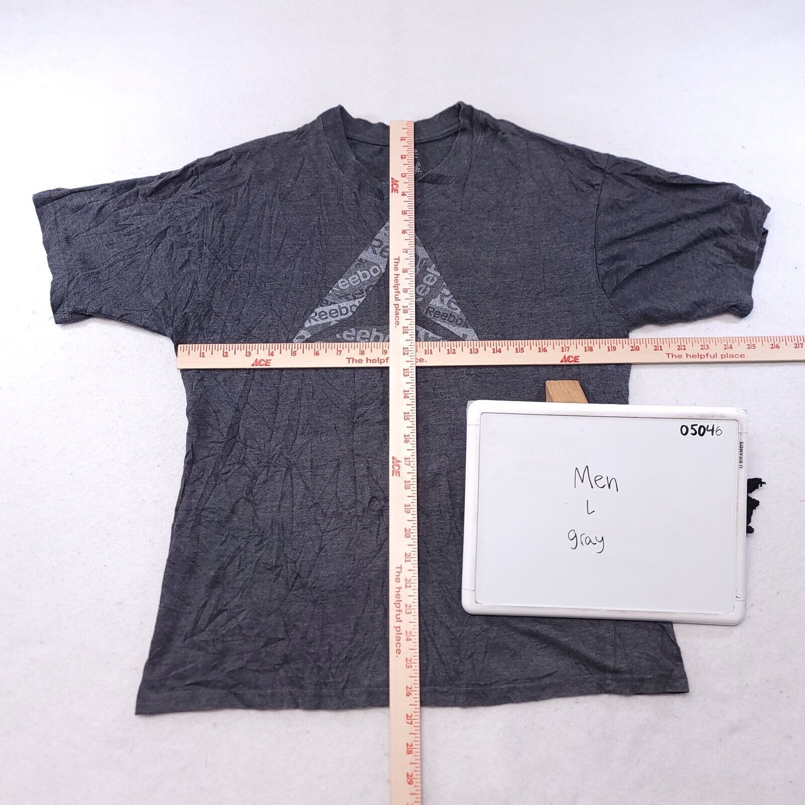 Reebok Reebok Pullover Graphic Pullover T Shirt Mens Size L Gray Size US L / EU 52-54 / 3 - 7 Thumbnail