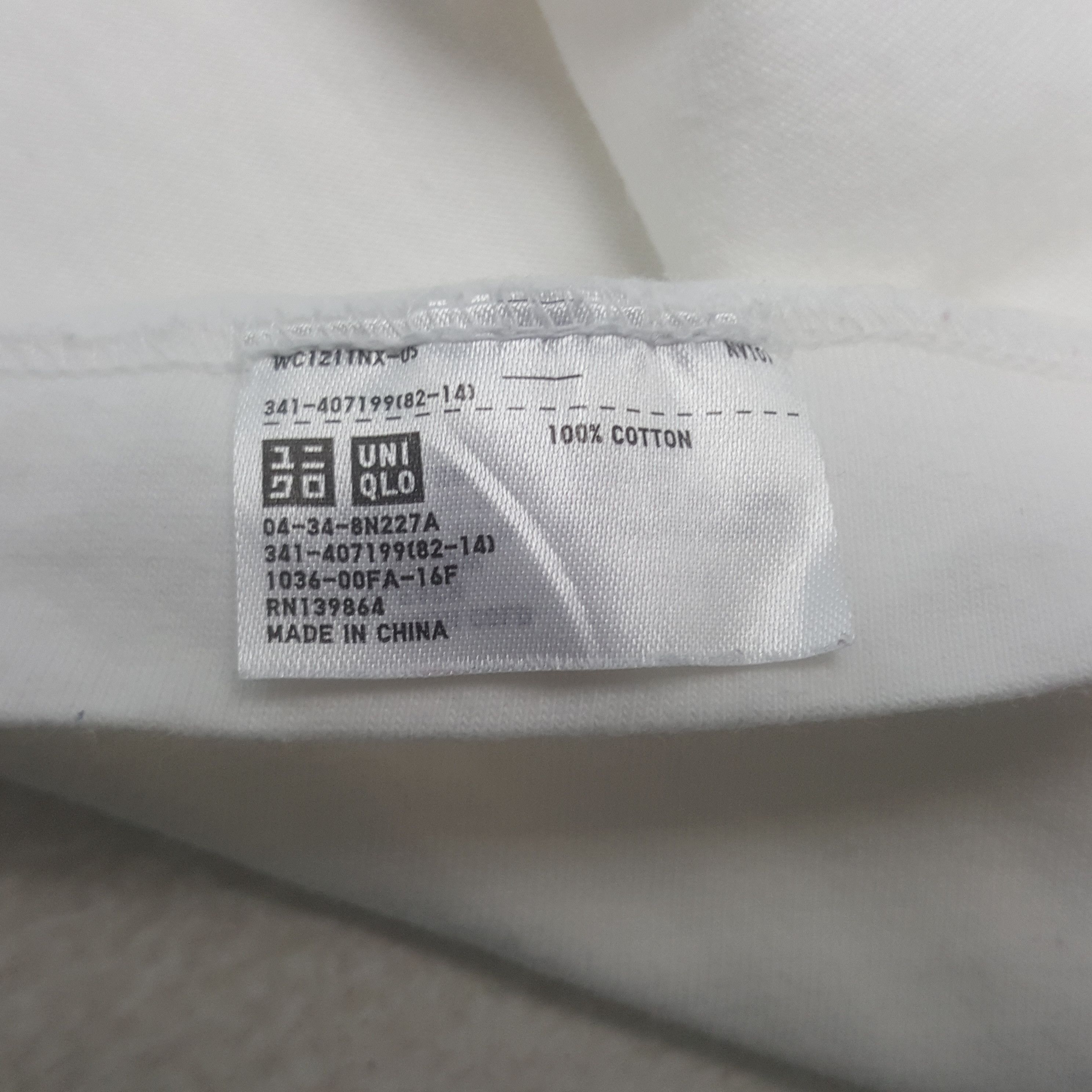 Kaws Vintage Kaws x Peanut x UNIQLO Joe Tshirt Size US M / EU 48-50 / 2 - 7 Thumbnail