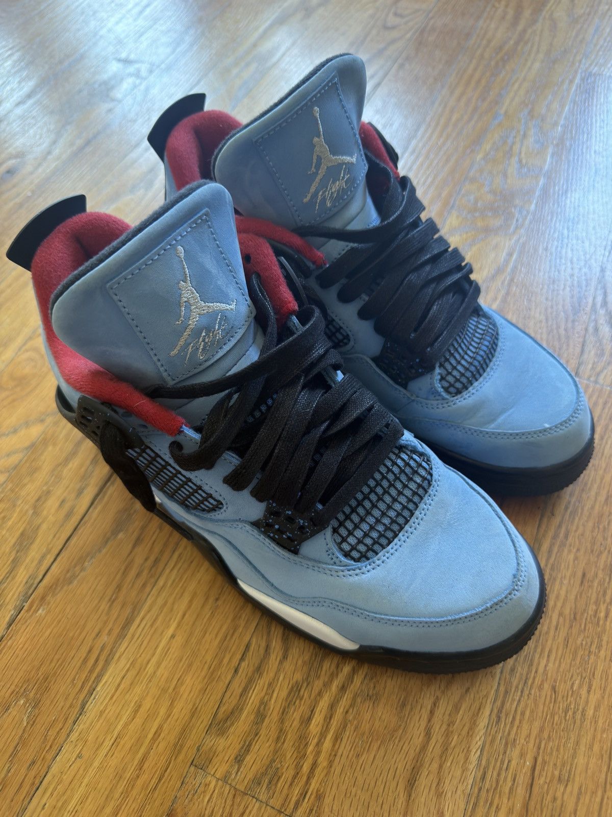 Travis Scott Travis scott jordan 4 Size US 8 / EU 41 - 2 Thumbnail