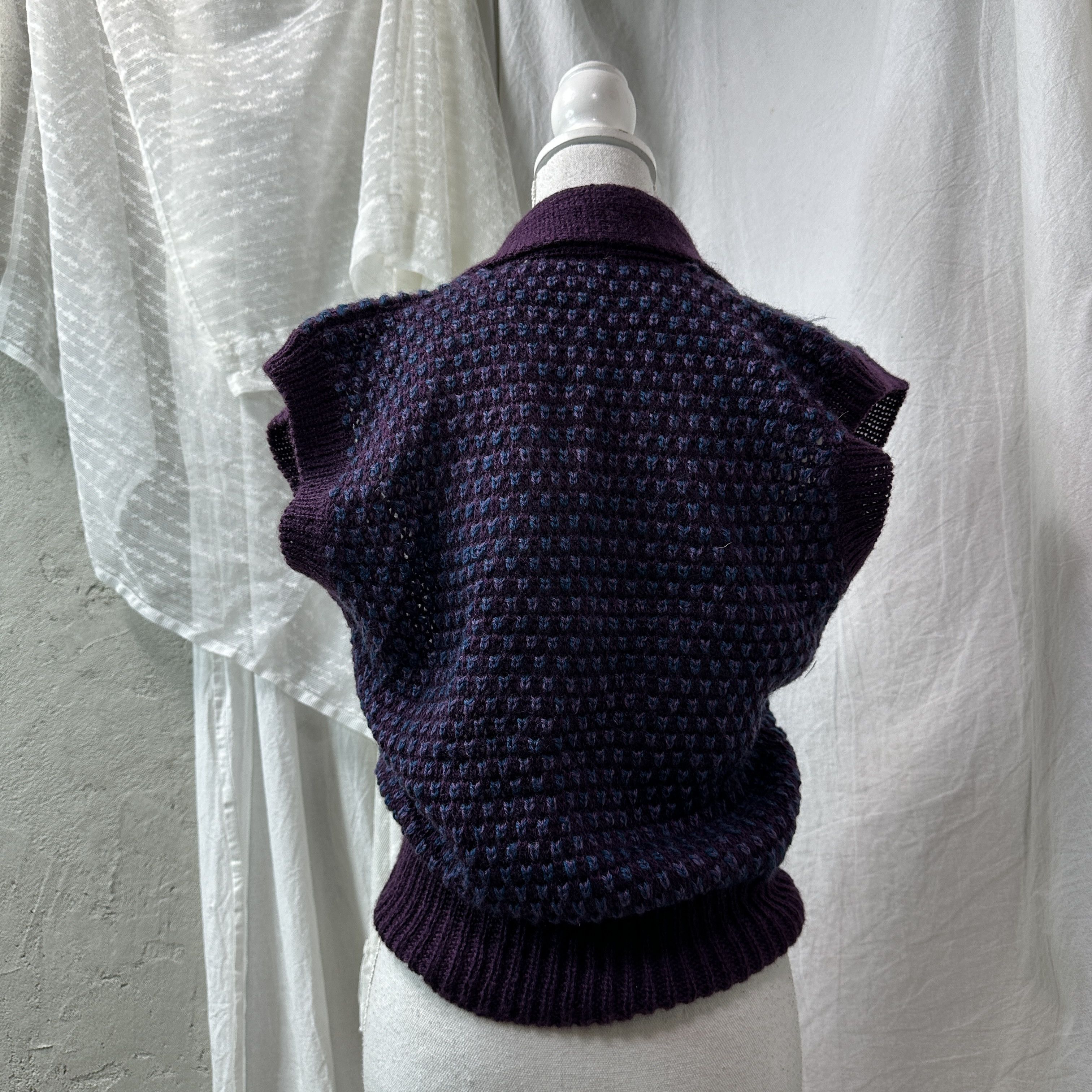 Vintage Vintage Old School Buttoned Sweater Vest 90s Size M / US 6-8 / IT 42-44 - 5 Thumbnail