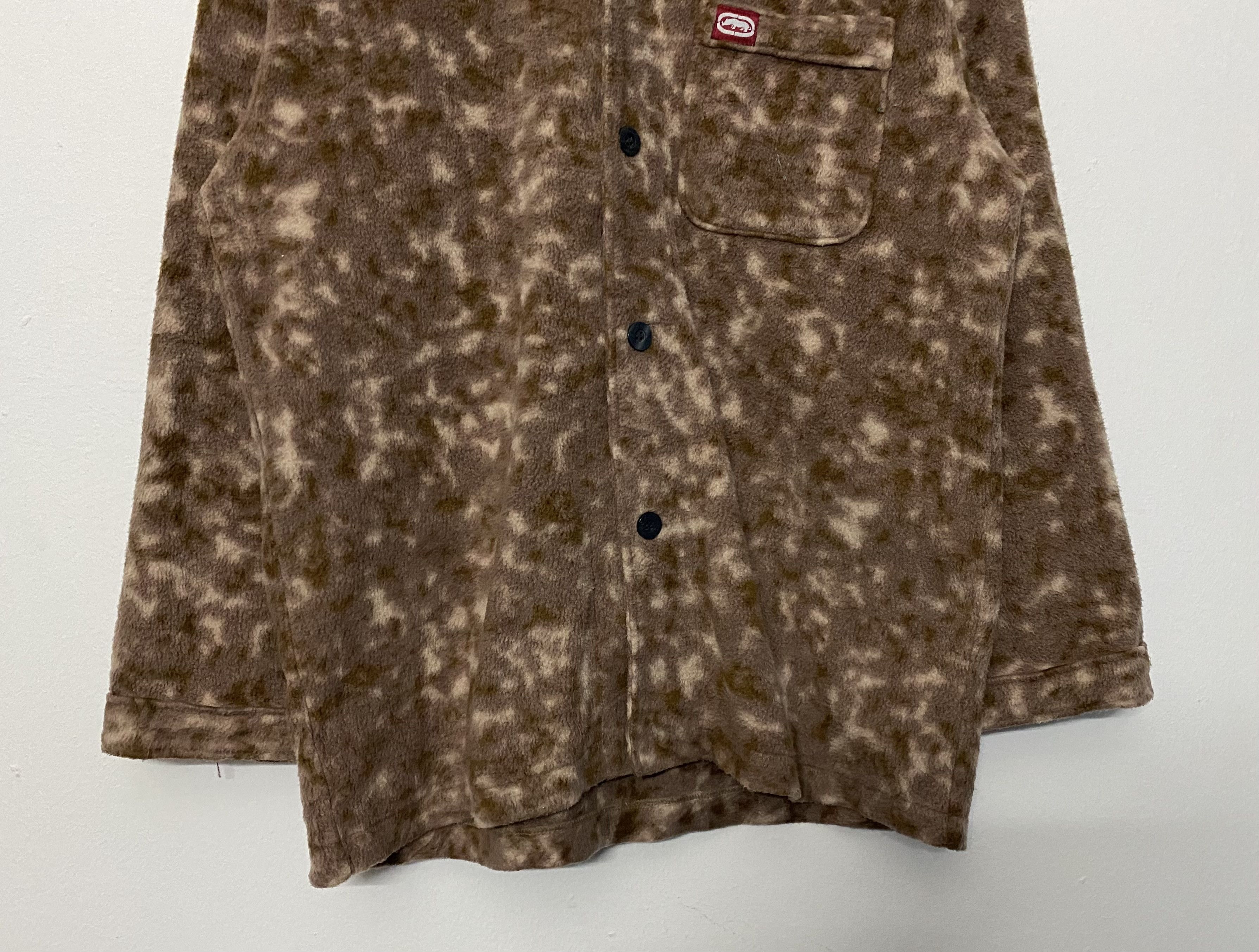Ecko Unltd. Vintage Ecko Unltd. Fleece Button Up Shirt Camo Print Size US L / EU 52-54 / 3 - 4 Thumbnail