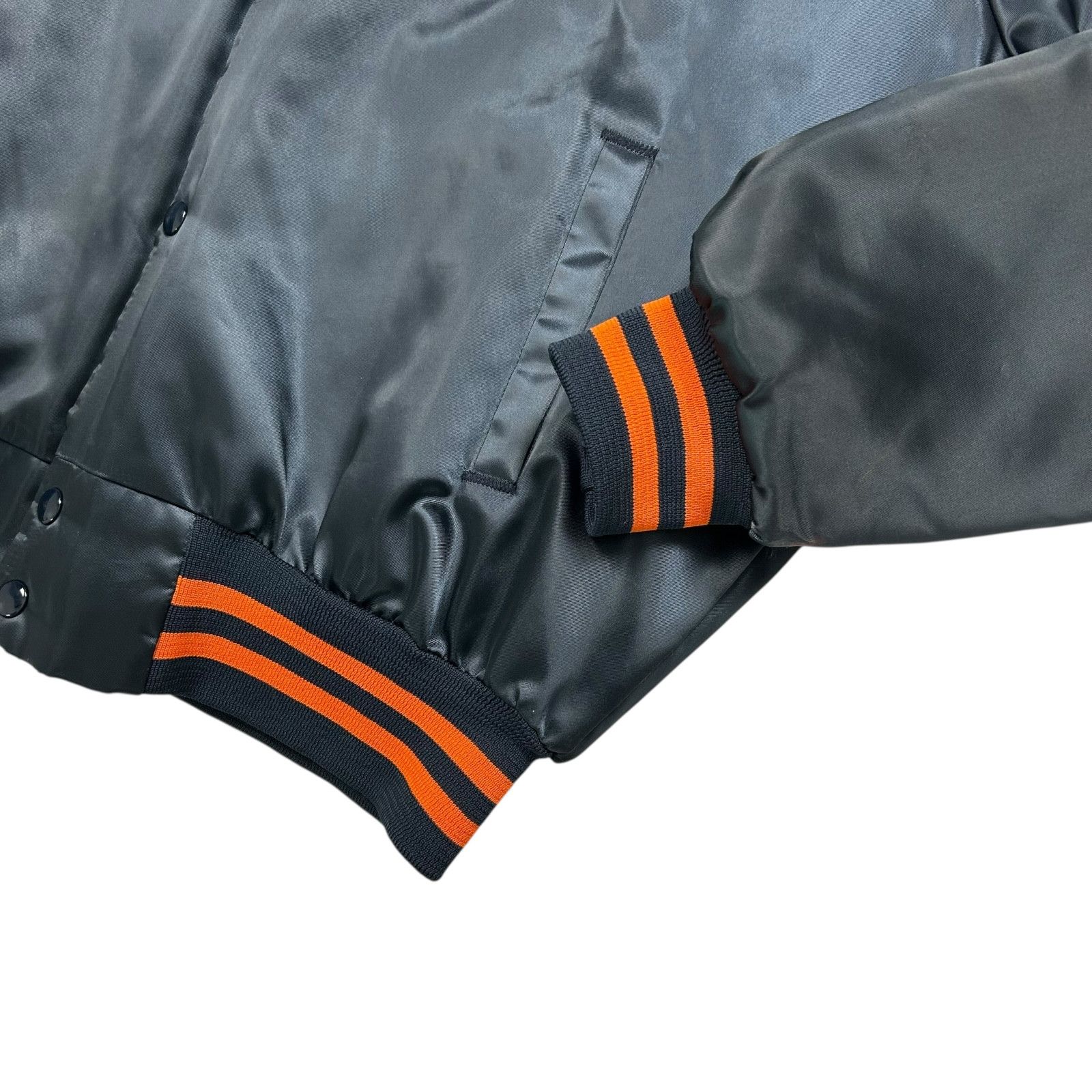 NFL VTG 90s NFL CHICAGO BEARS CHALK LINE SATIN JACKET Size US XL / EU 56 / 4 - 3 Thumbnail