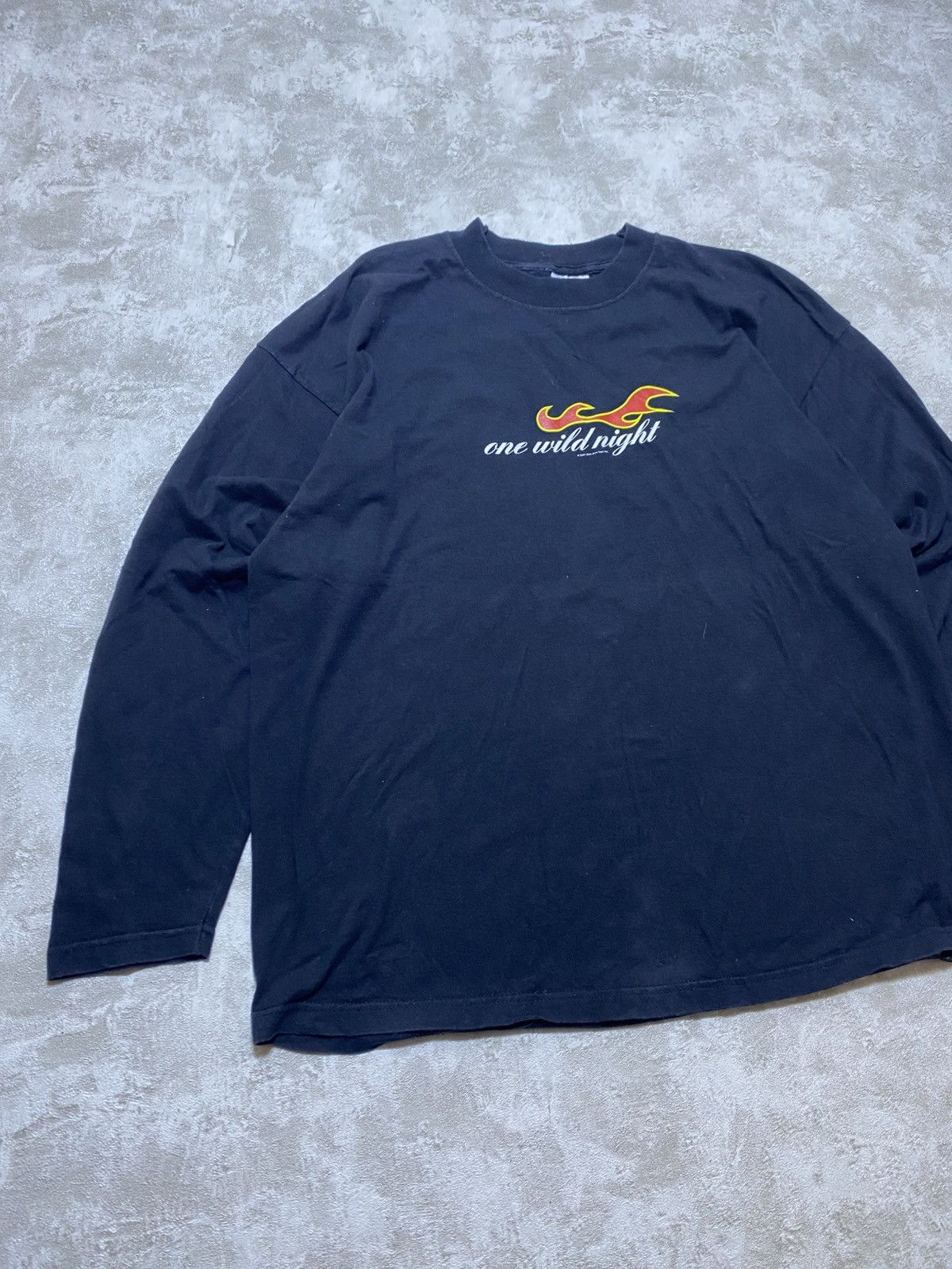 Band Tees Vintage 2001 Bon Jovi One Wild Night Long Sleeve Black Size US XL / EU 56 / 4 - 2 Thumbnail