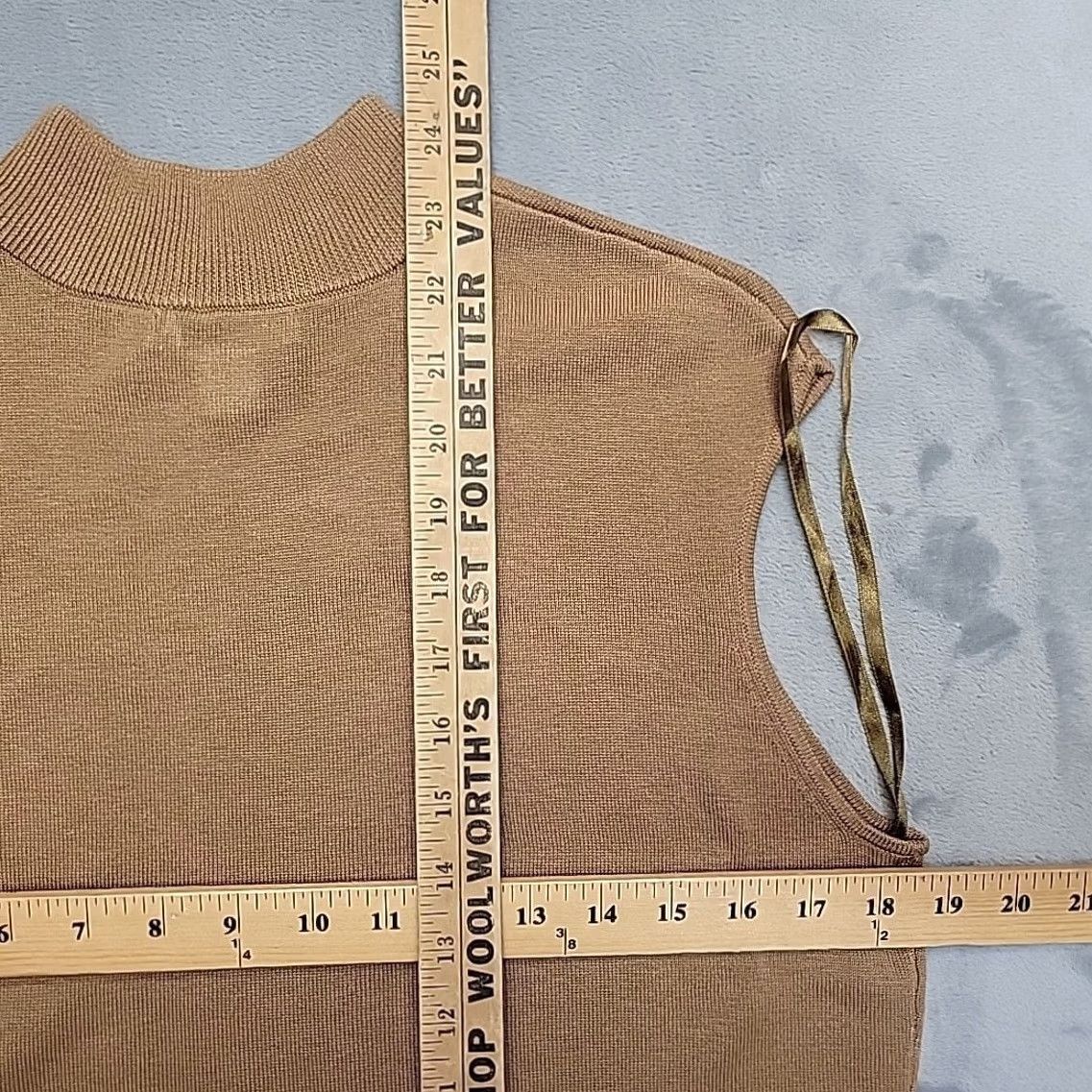 Coldwater Creek Coldwater Creek Top Womens L Tan Sleeveless Silk Blend Minimal Capsule Wardrobe Shirt Pullover KnIT Casual Mens? Size L / US 10 / IT 46 - 6 Thumbnail