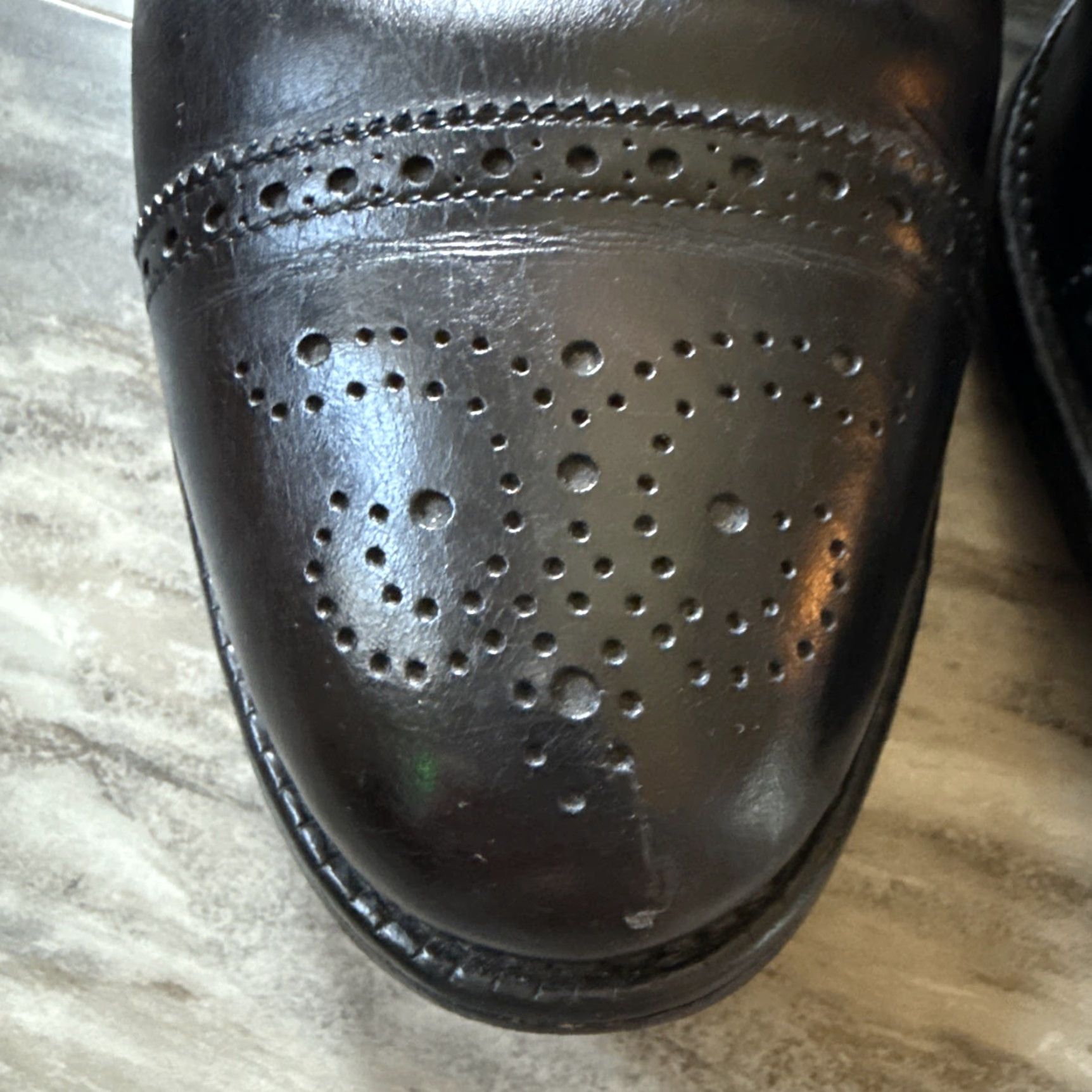 Allen Edmonds Allen Edmonds Sanford Black Cap Toe Brogue Oxford Dress Shoes Men 10.5 B US 10.5 Leather Lining Leather Upper Black / Dress / Business / Classic Size ONE SIZE - 7 Thumbnail