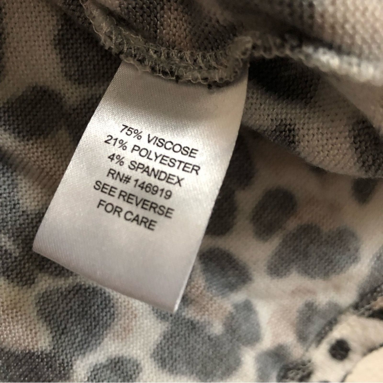 Other Freshman 1996 Leopard Print V-Neck Long Sleeve Sweater Top Size L / US 10 / IT 46 - 5 Thumbnail