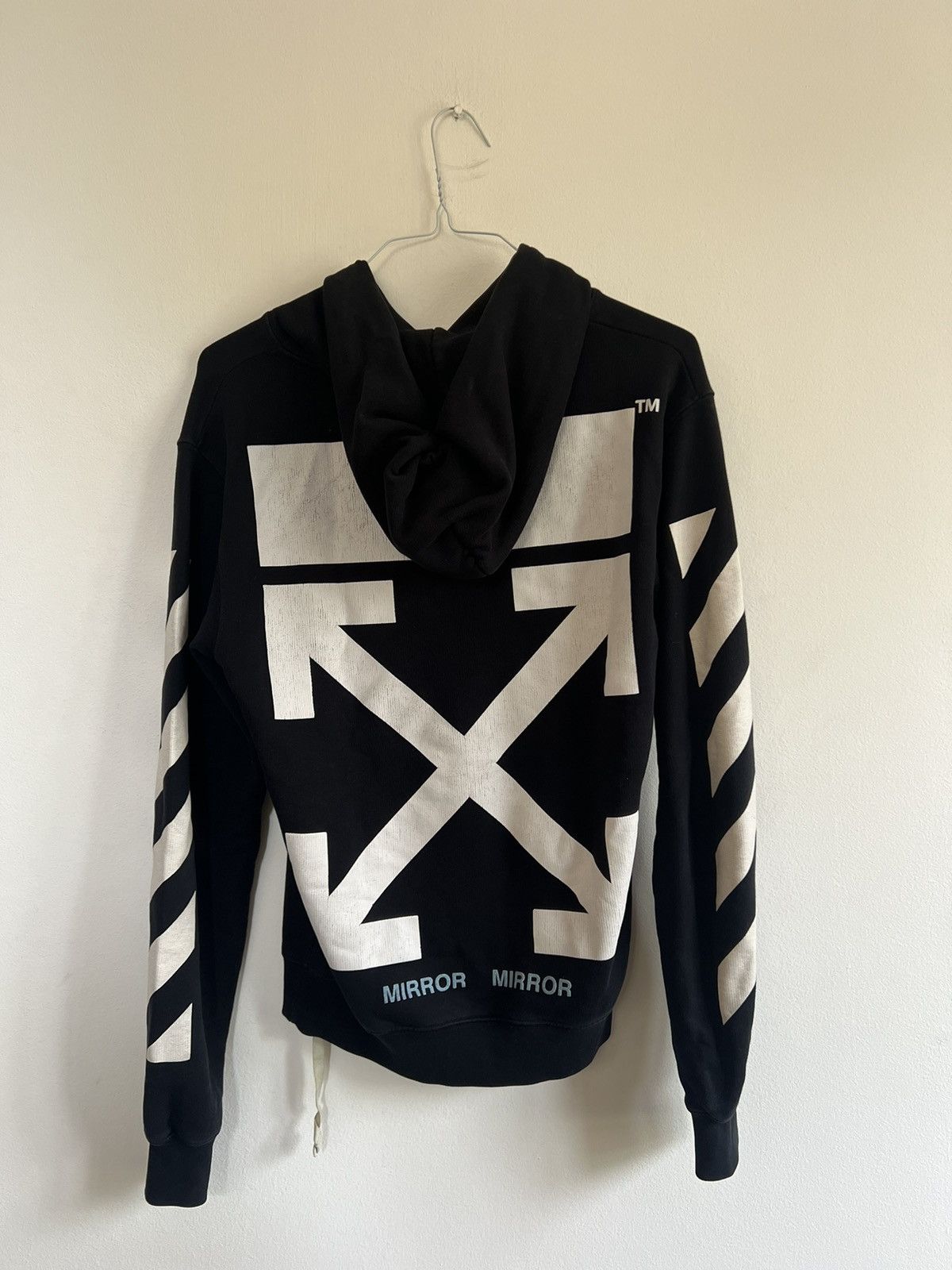 Off-White Off white Caravaggio Hoodie Size US S / EU 44-46 / 1 - 5 Thumbnail