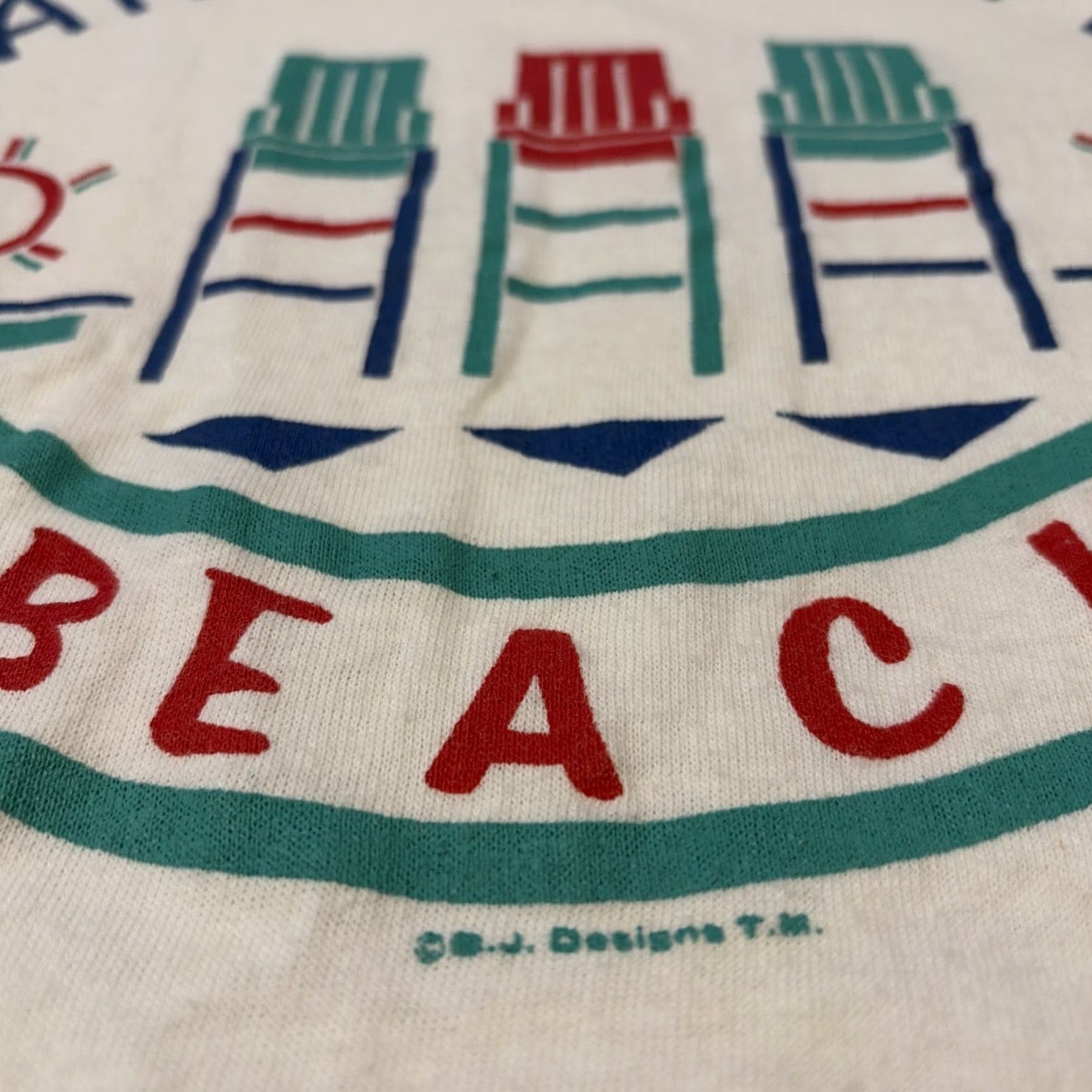 Vintage VINTAGE 90s Atlantic City Beach New Jersey Tourist Art T-Shirt Medium White Mens Size US M / EU 48-50 / 2 - 4 Thumbnail