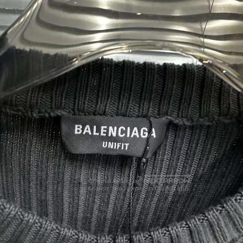 Balenciaga Balenciaga Eco-Friendly Coca-Cola Sweater Size US S / EU 44-46 / 1 - 2 Thumbnail