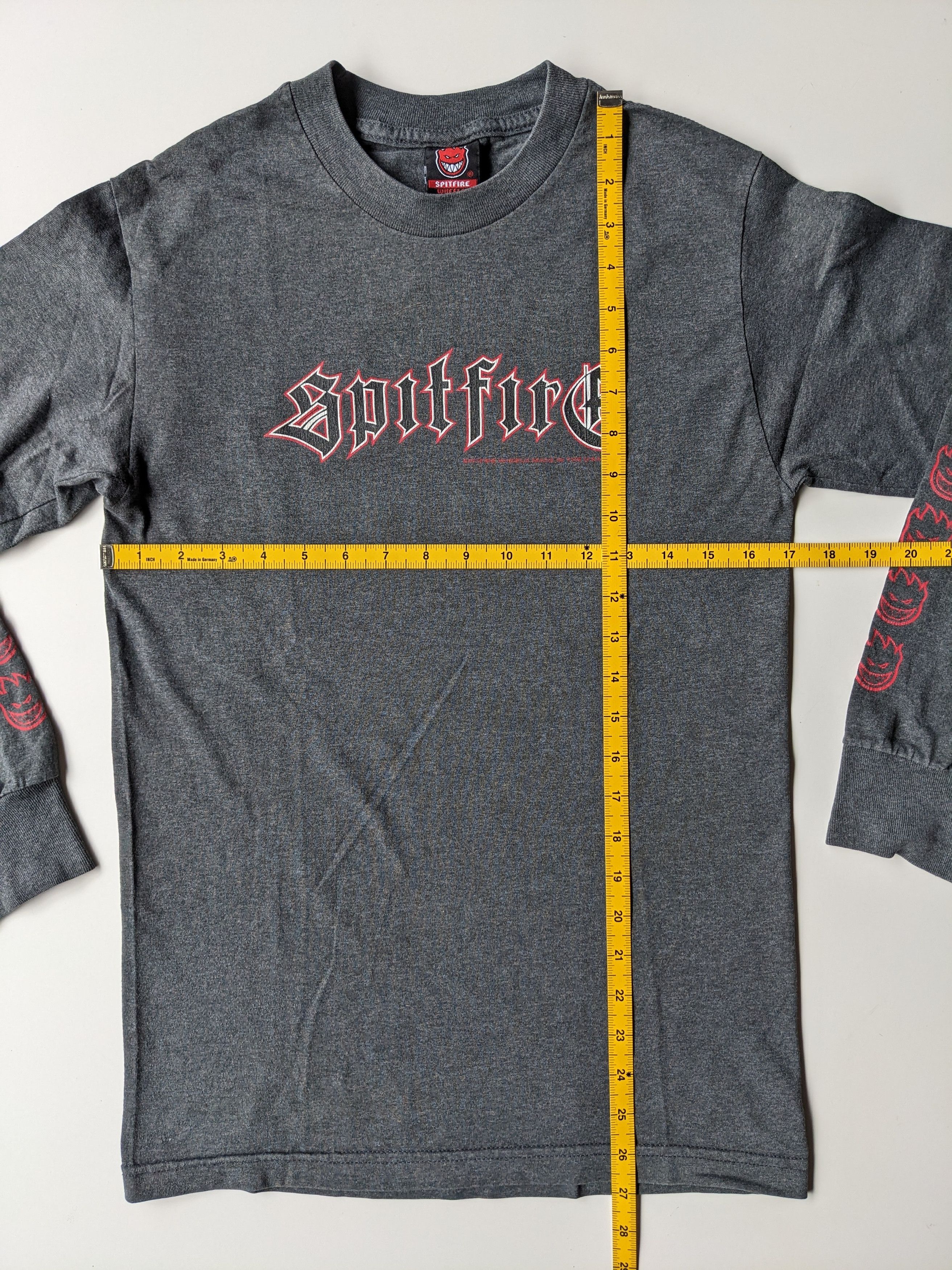 Spitfire Vintage 90s Spitfire skateboard longsleeve Size US S / EU 44-46 / 1 - 4 Thumbnail